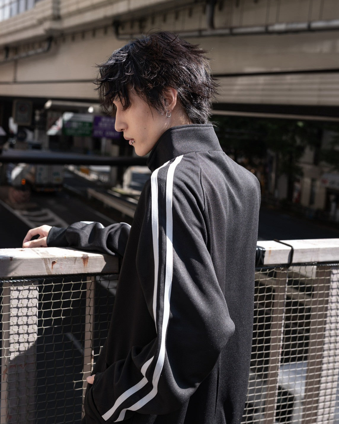 gibous centipede track jacket dark