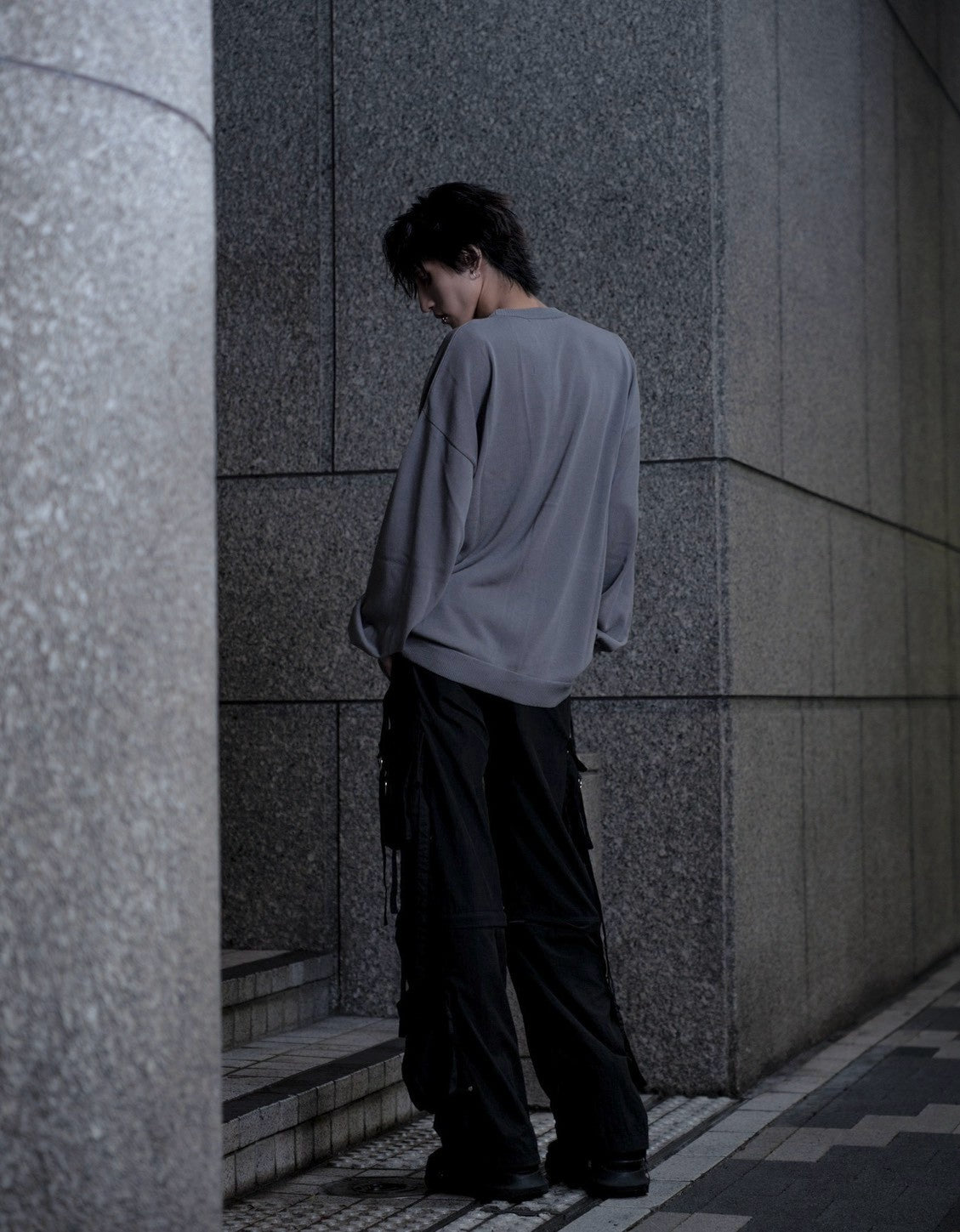 gibous centipede light cardigan gray