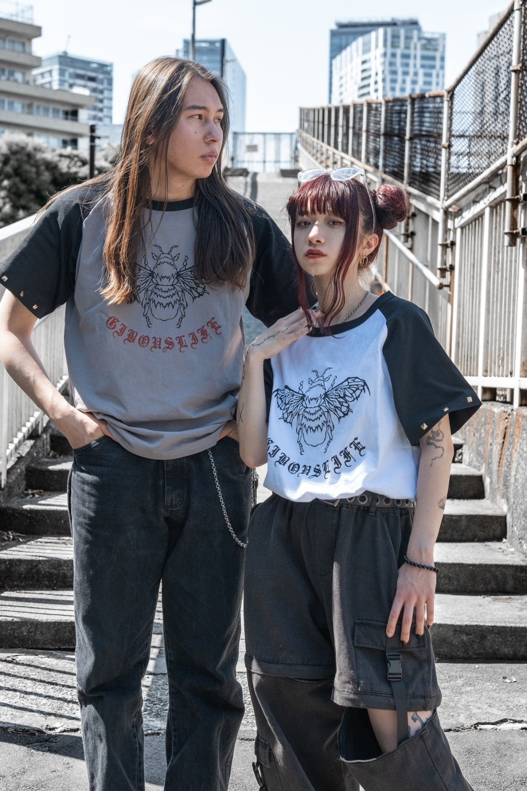 gibous bee butterfly raglan t shirt white