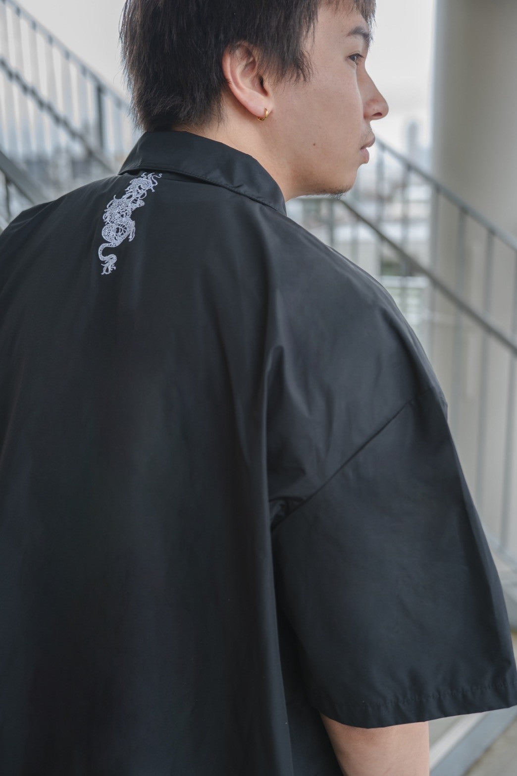 gibous scorpion zipper jacket