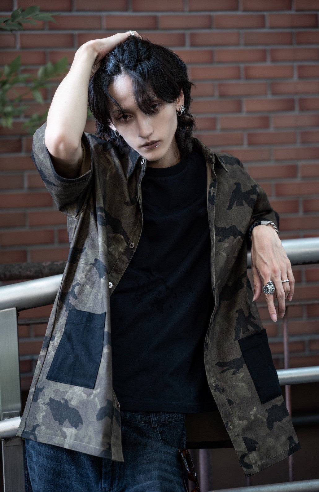 gibous Camouflage Scorpion Black Pocket Shirt