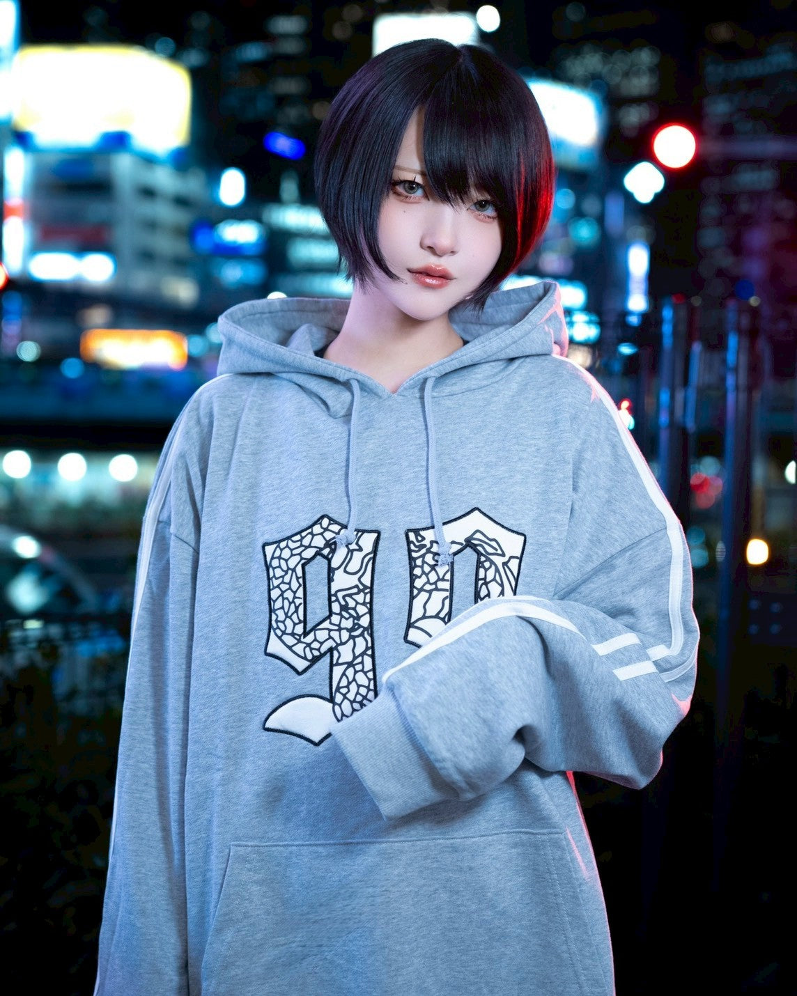 gibous velour numbering dark vneck sweatshirt gray