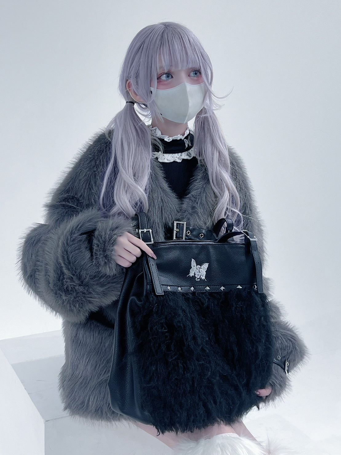 gibous×dependoll fur belt outer gray