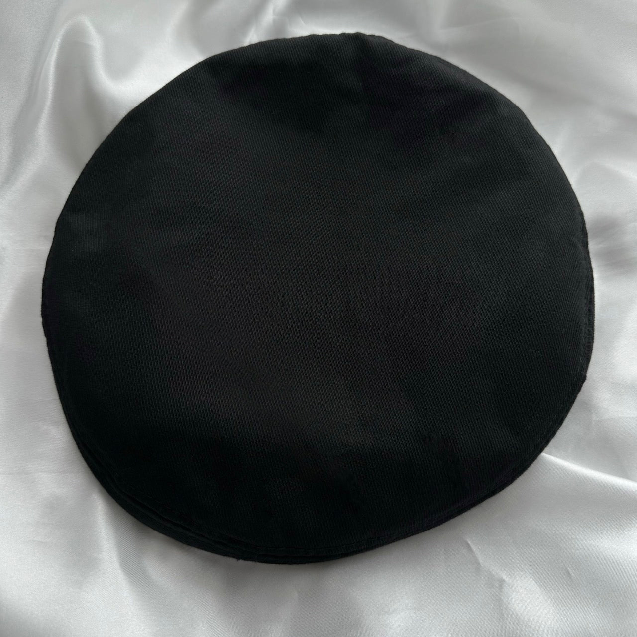gibous snake cross beret