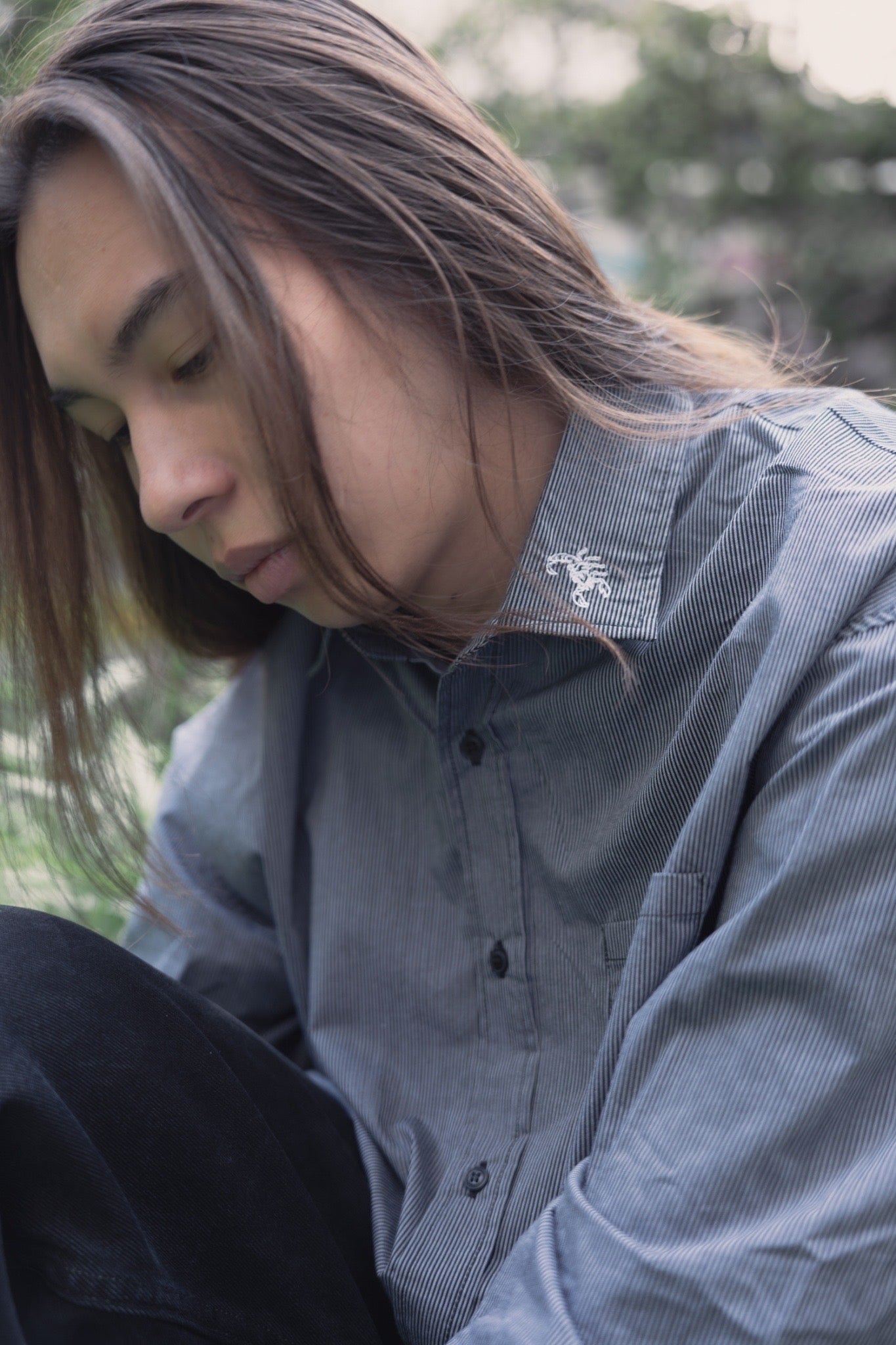 gibous scorpion stripe shirt gray×black