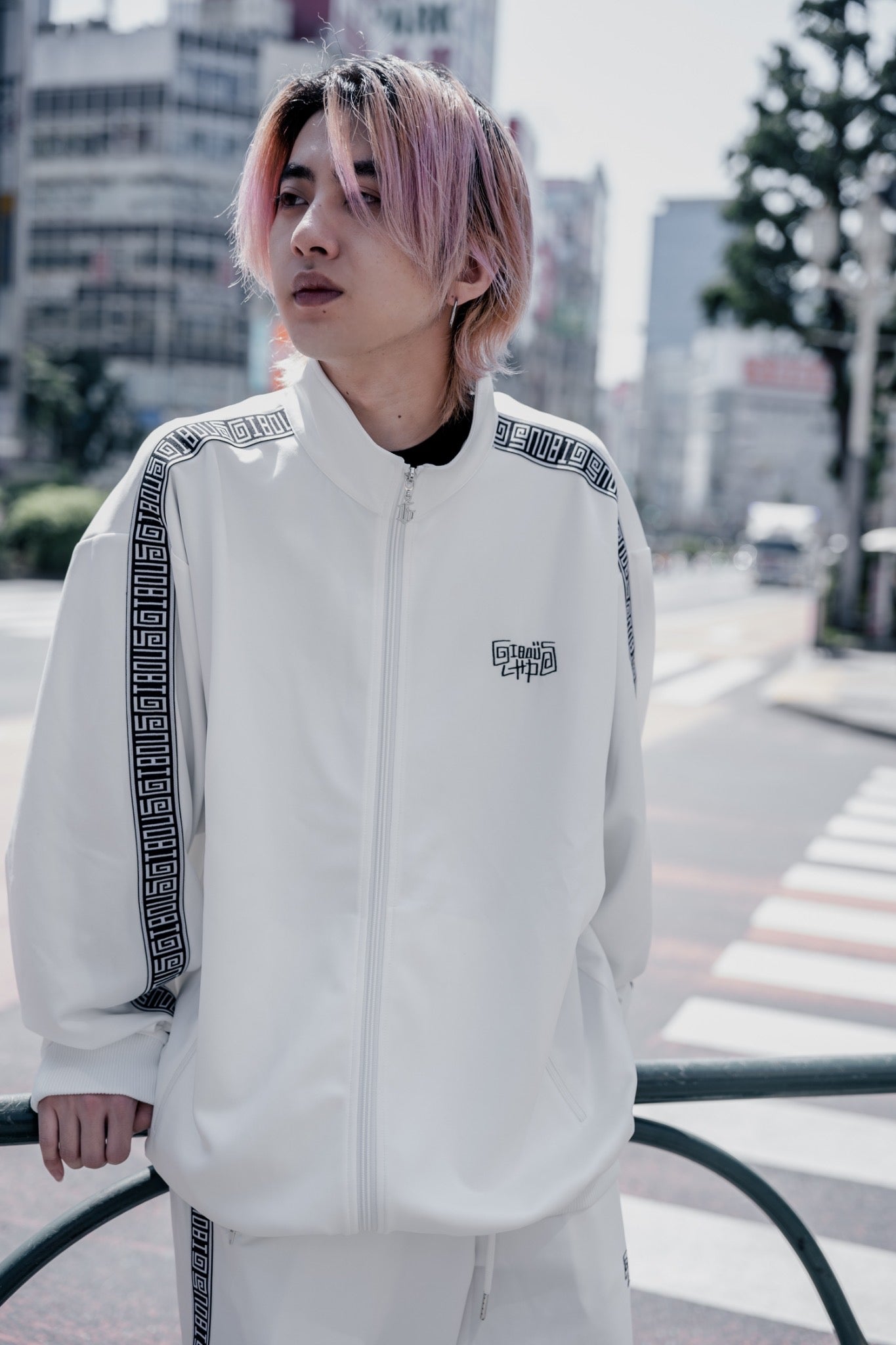 【再販】gibous×lhp logo track jersey white tops
