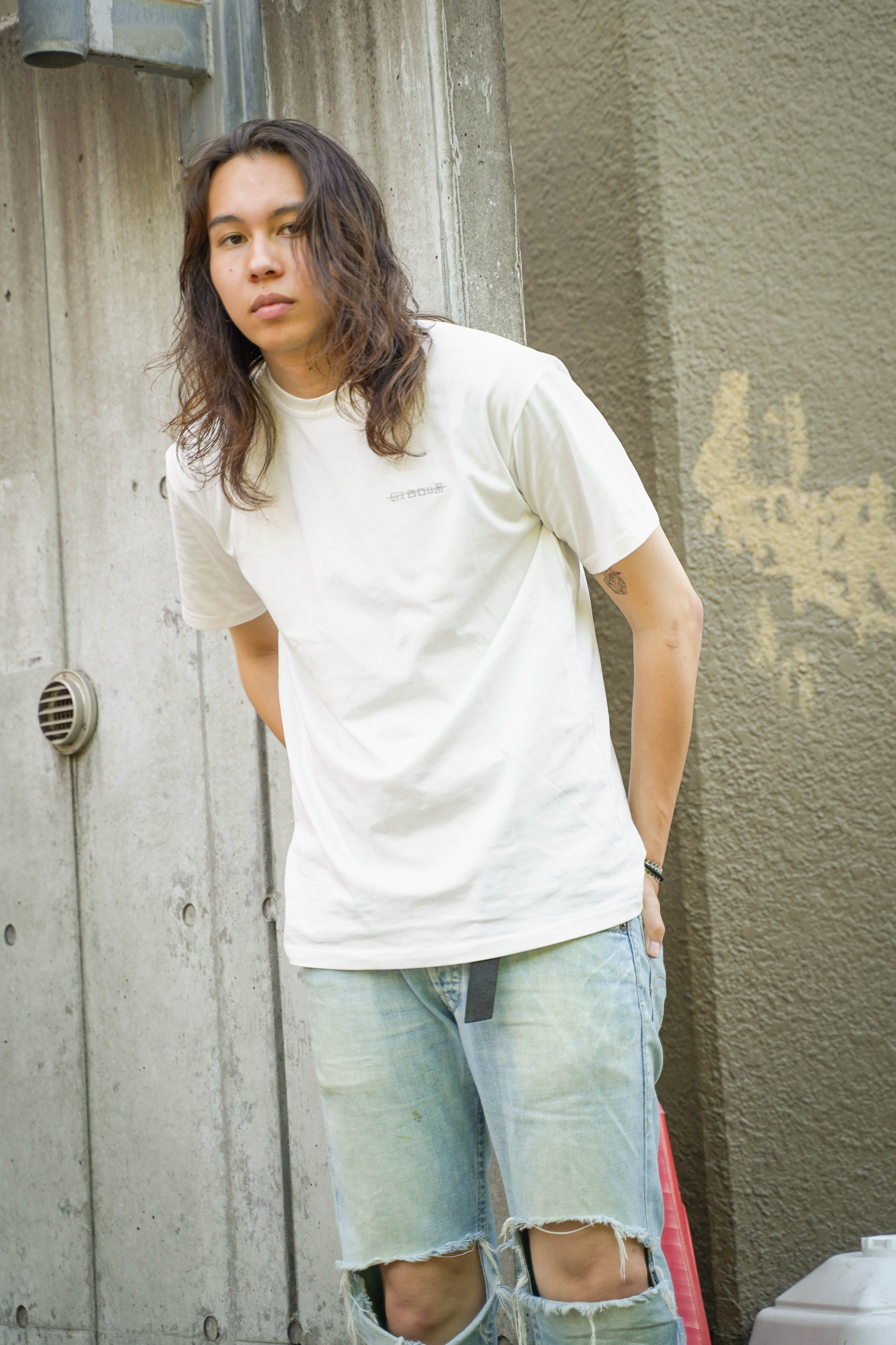 gibous snake heart logo T white