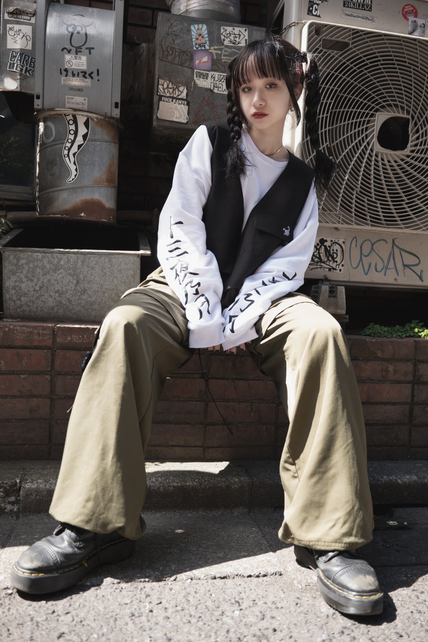 gibous 浮世絵 trainer white