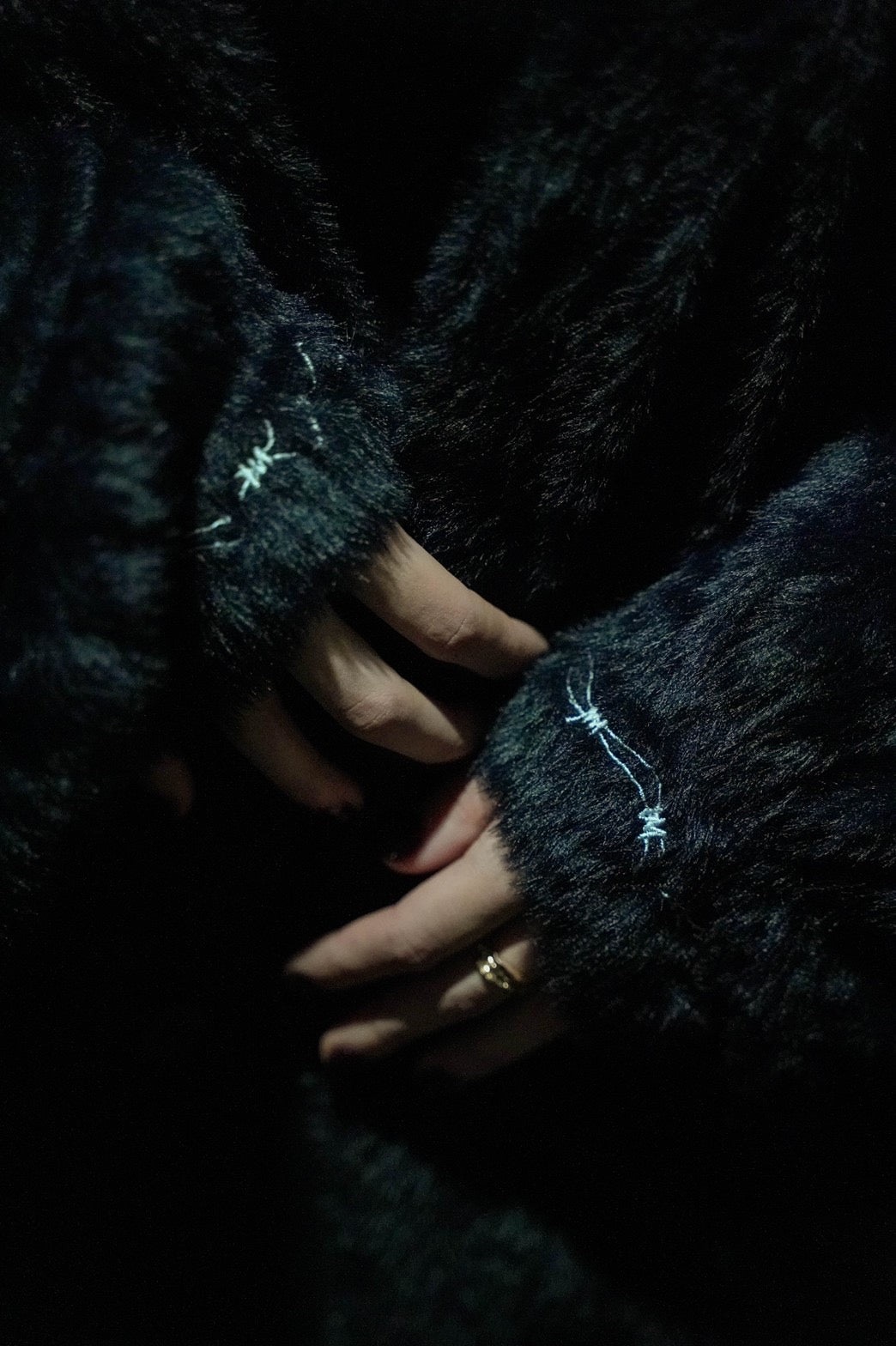 gibous mohair cardigan black