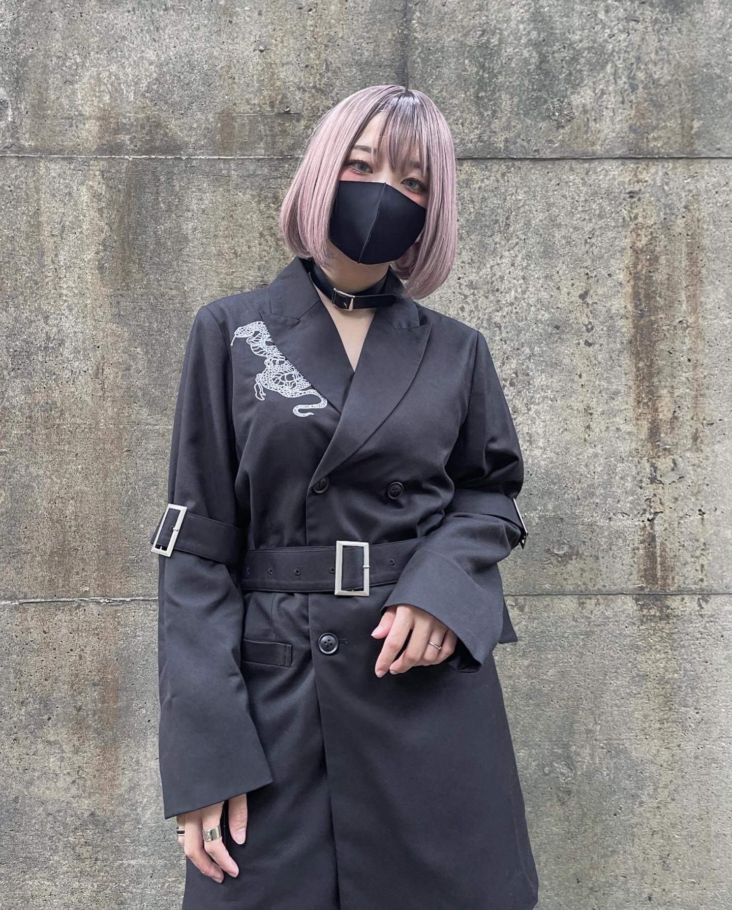 gibous belt snake jacket