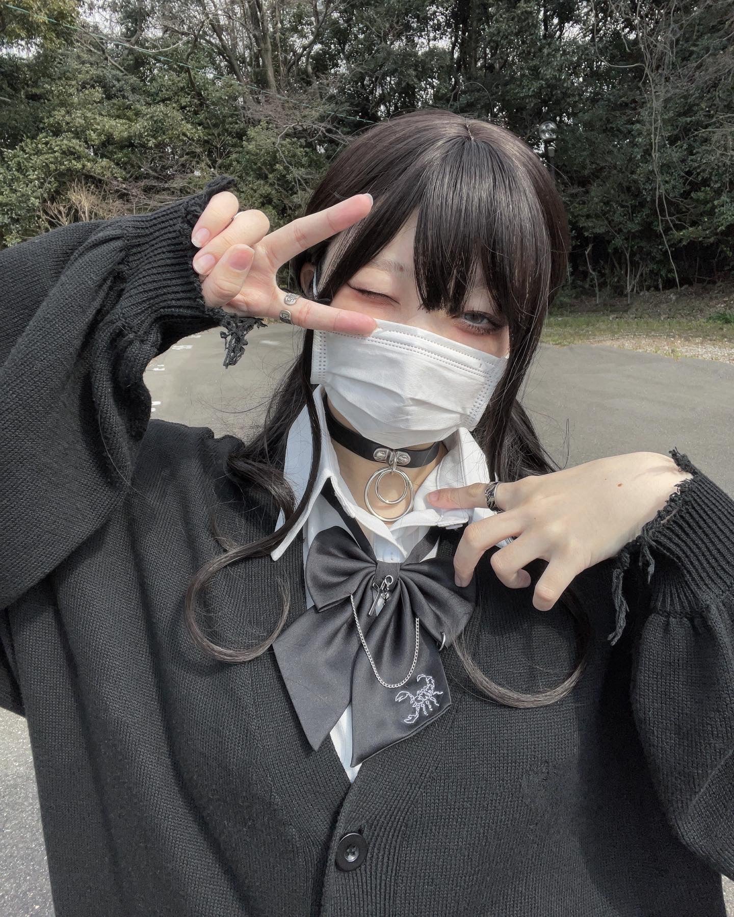 【再販】gibous damage cardigan black