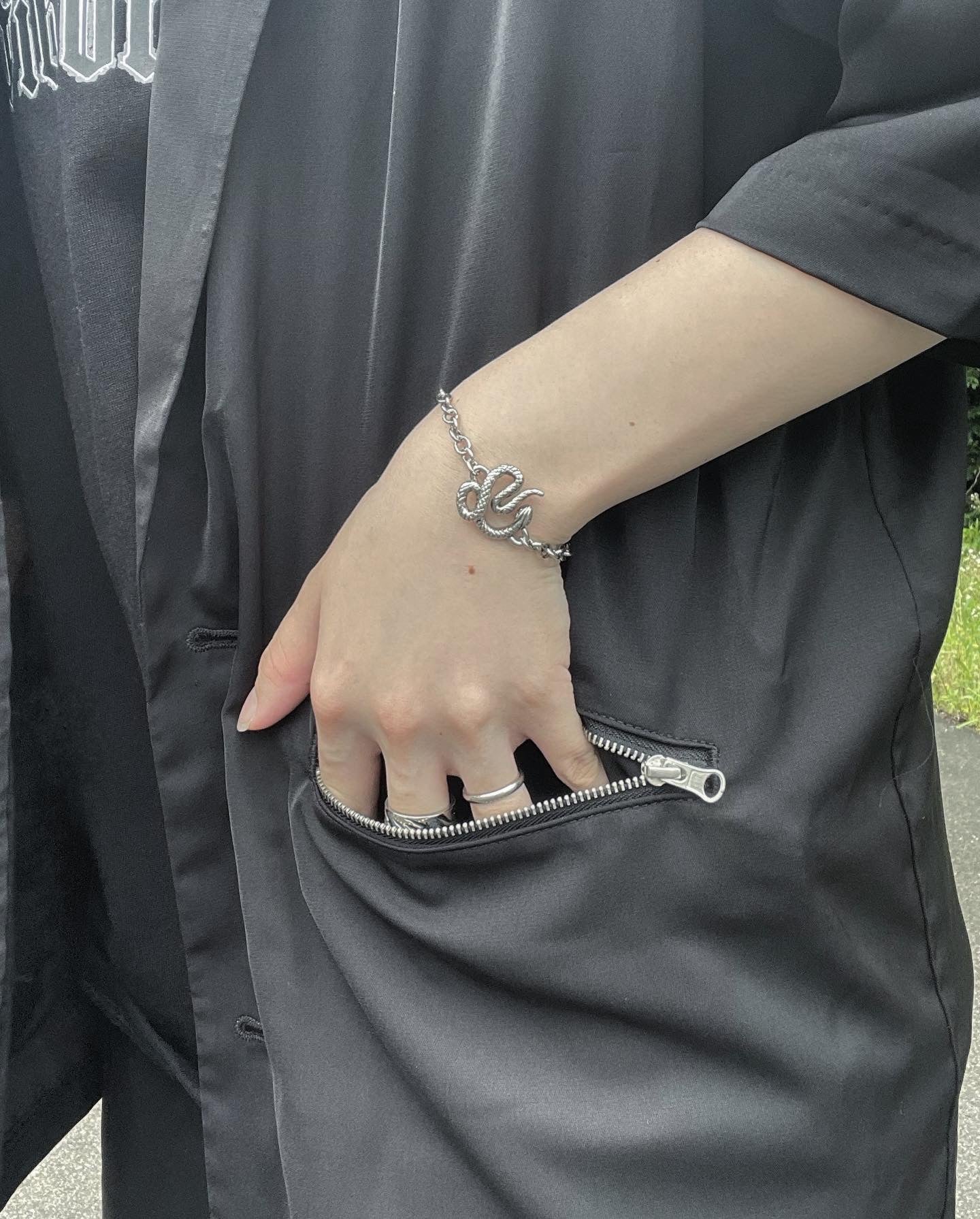 【再販】gibous snake bracelet