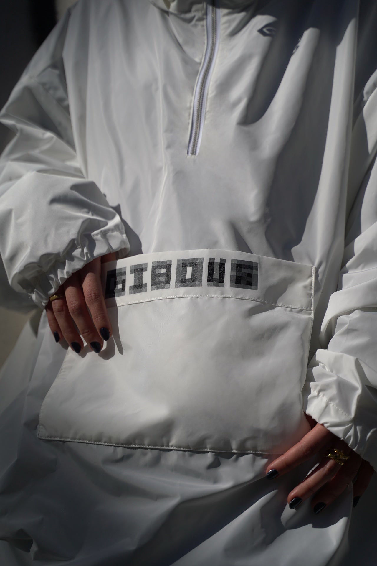 【再販】gibous Wind hoodie white