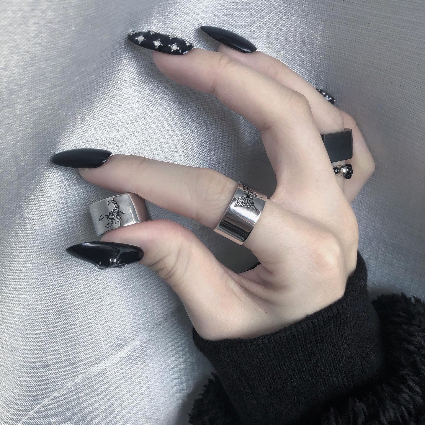 gibous butterfly ring