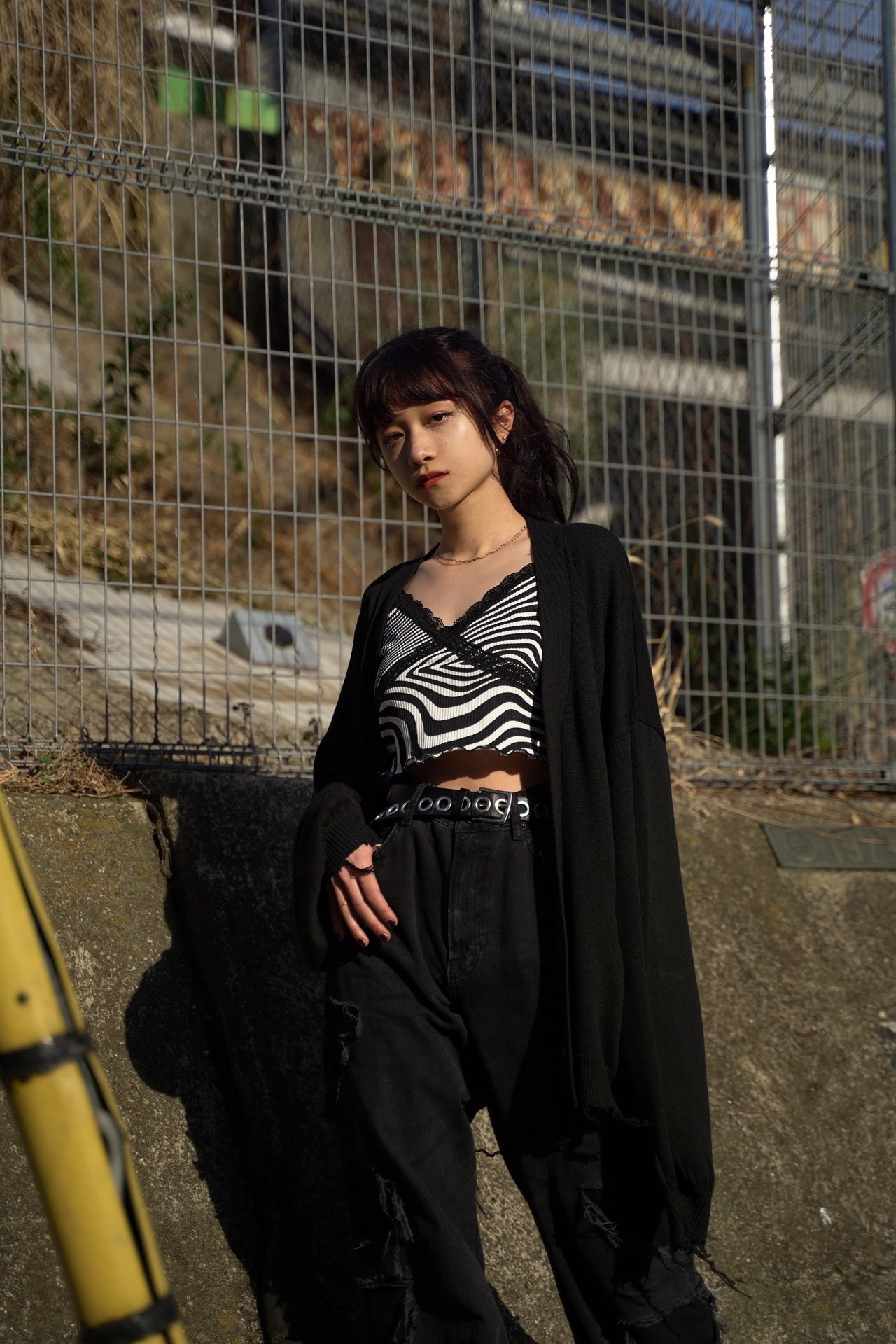 【再販】gibous damage cardigan black