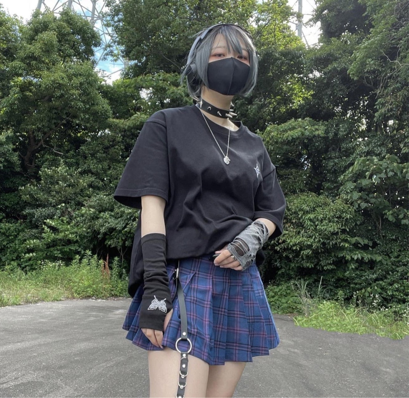 gibous check skirt blue