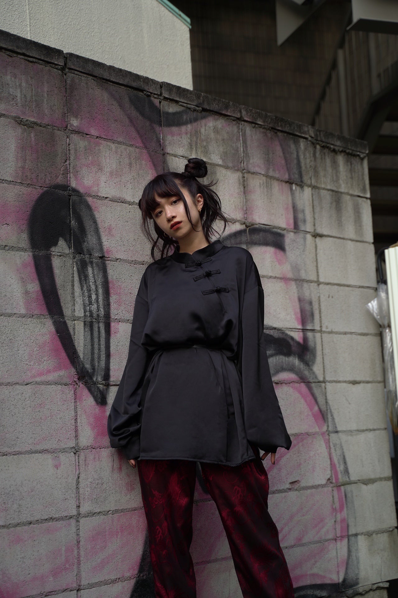 gibous logo butterfly china tops