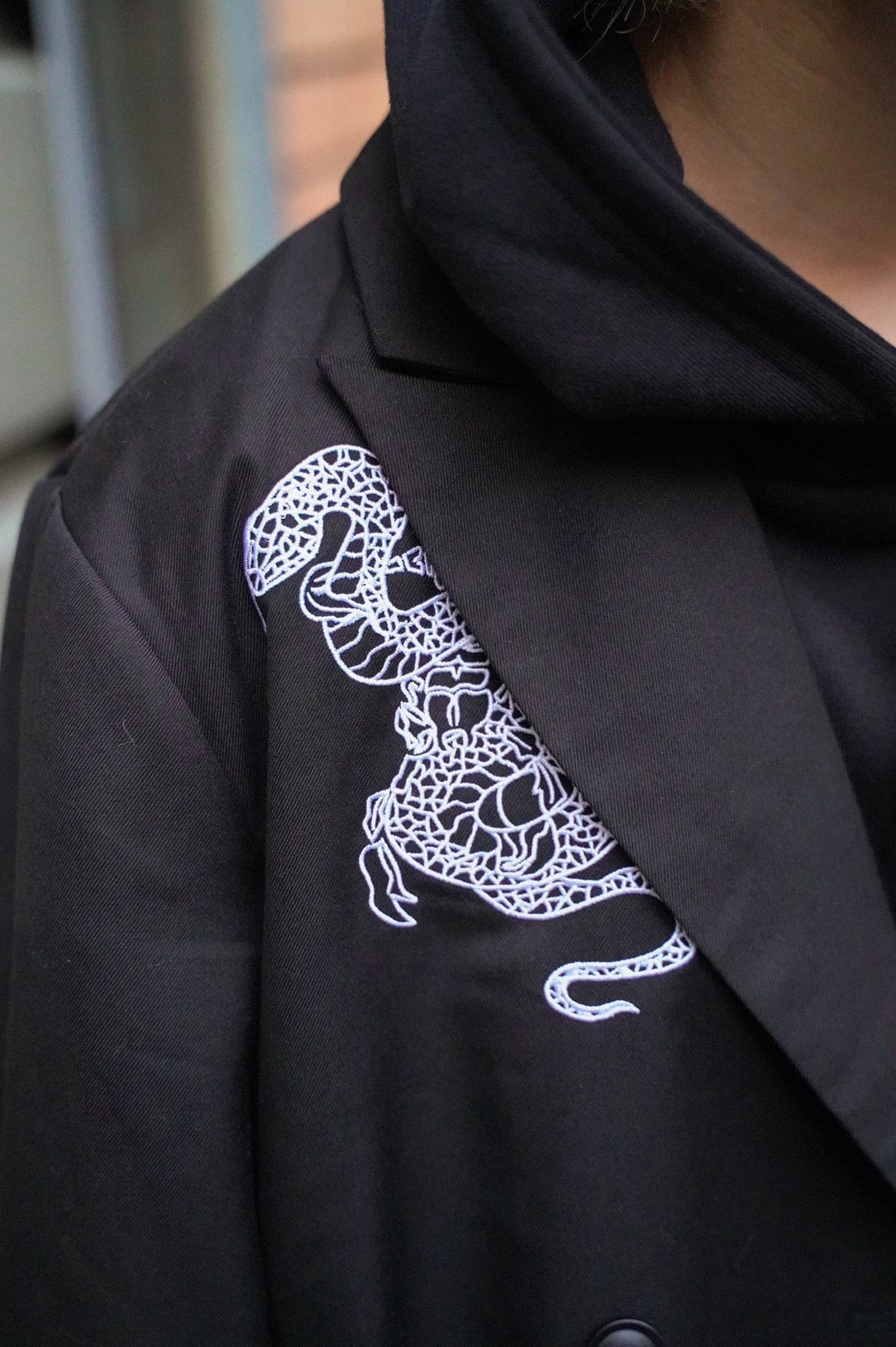 gibous belt snake jacket