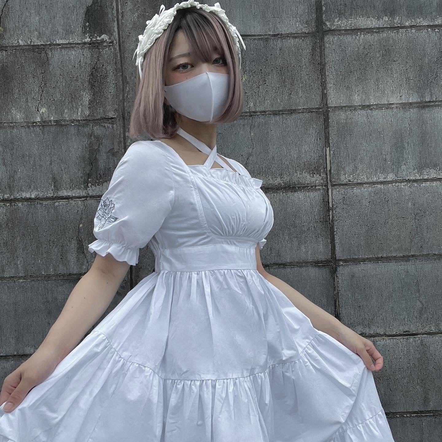 gibous rose cross onepiece white