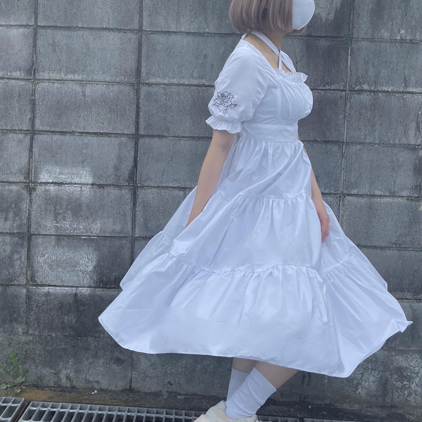 gibous rose cross onepiece white