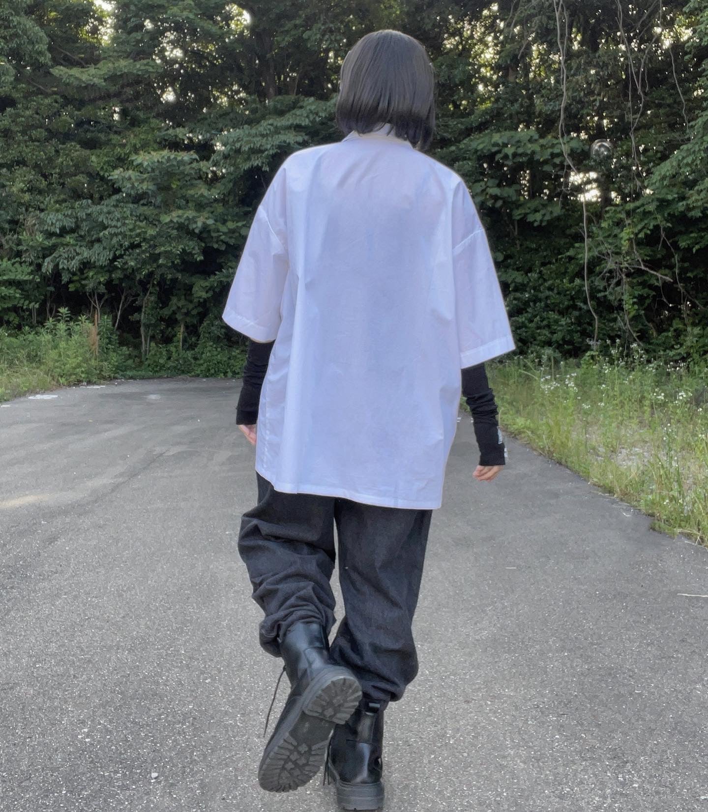 【再販】gibous logo butterfly chain shirt white