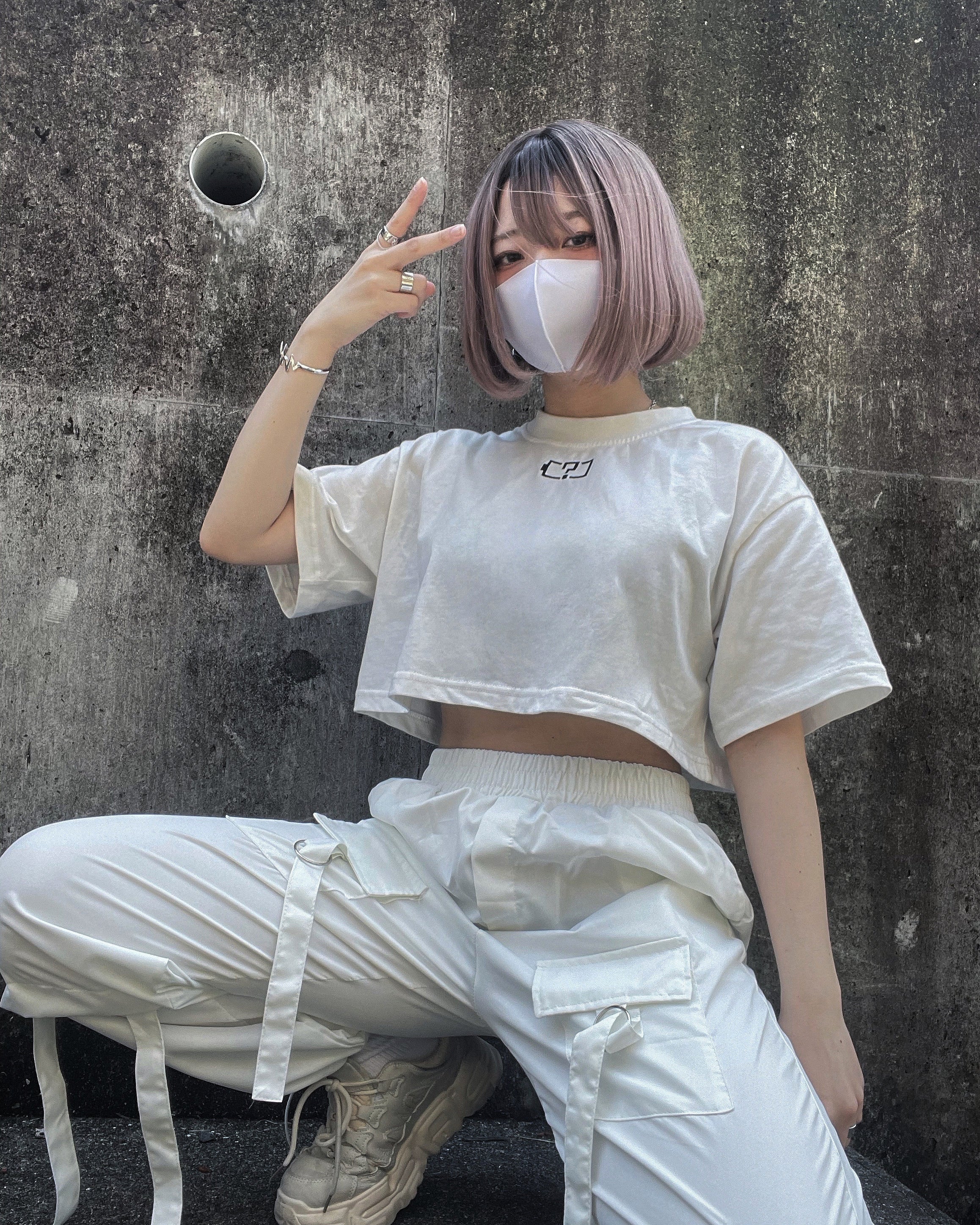 gibous battery cropped T-shirt white