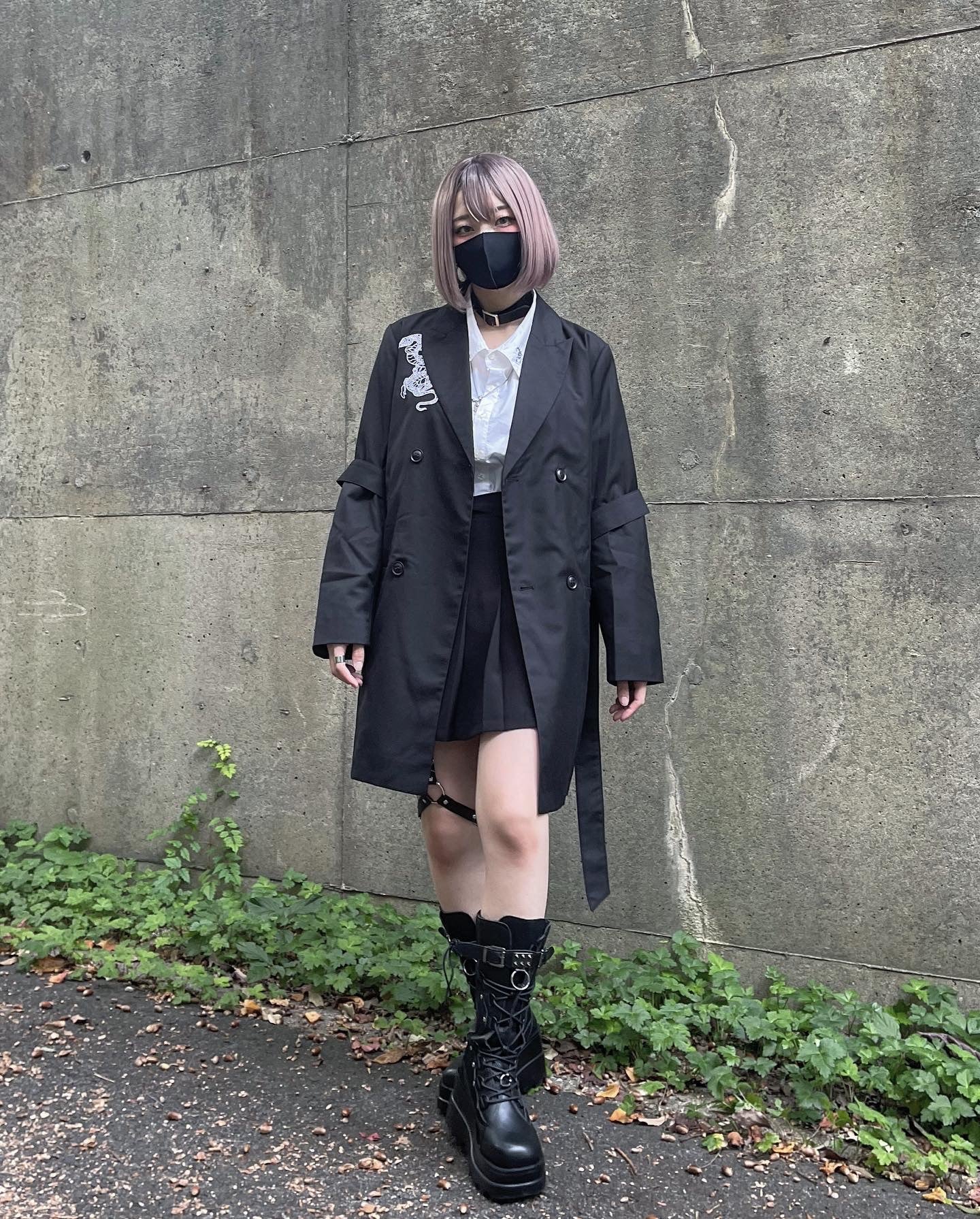 gibous belt snake jacket