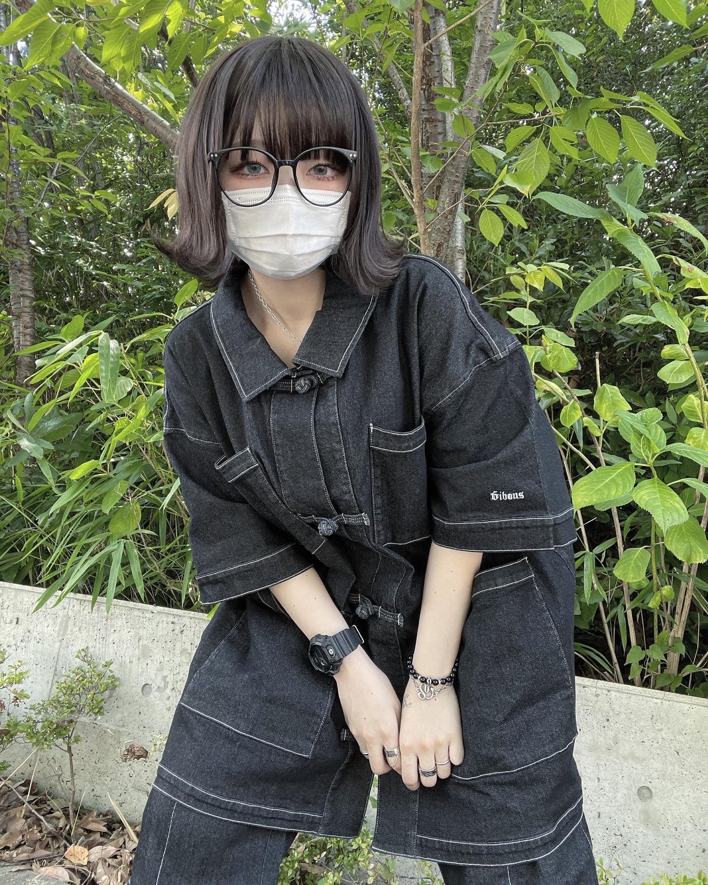 gibous china stitch denim tops