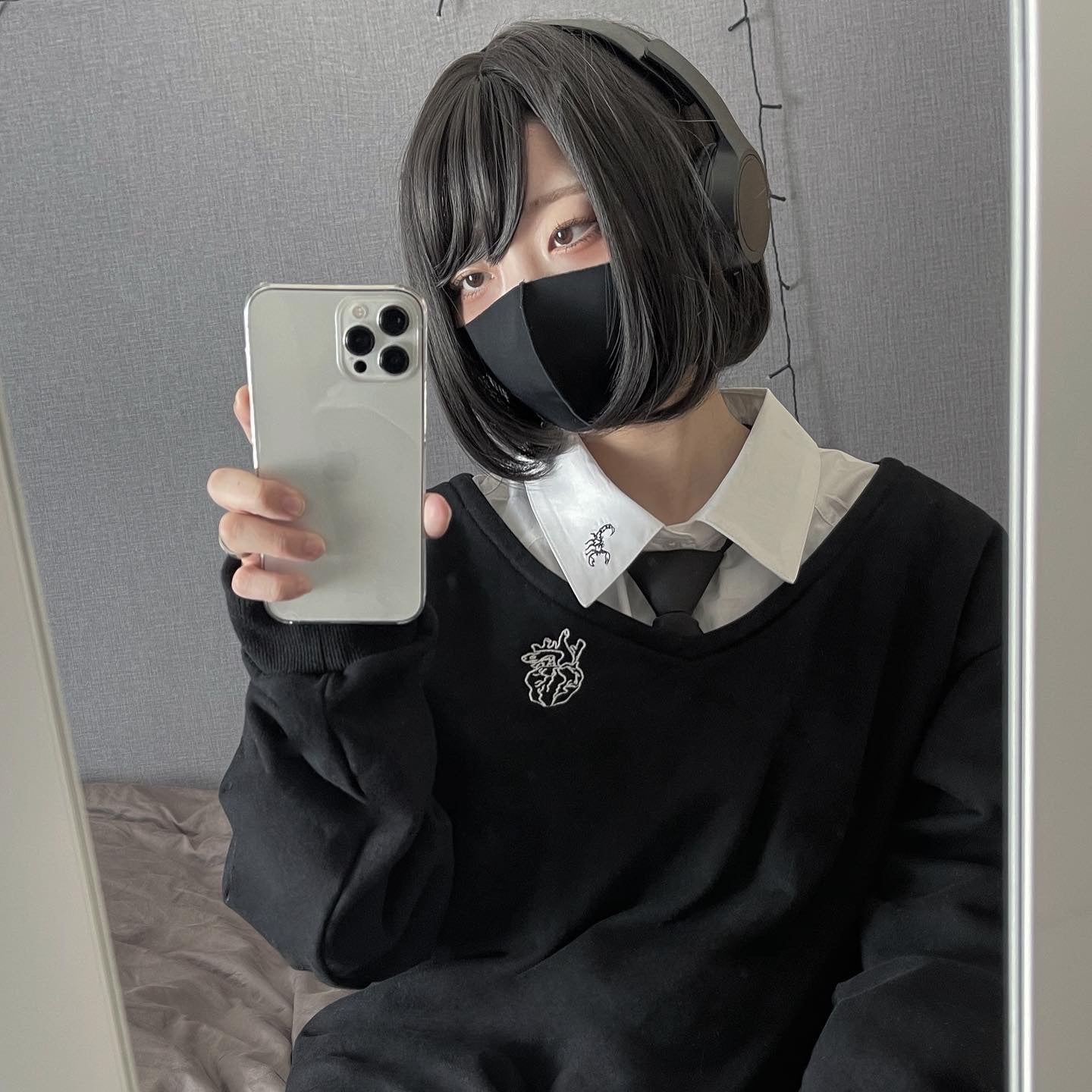 【再販】gibous scorpion shirt white