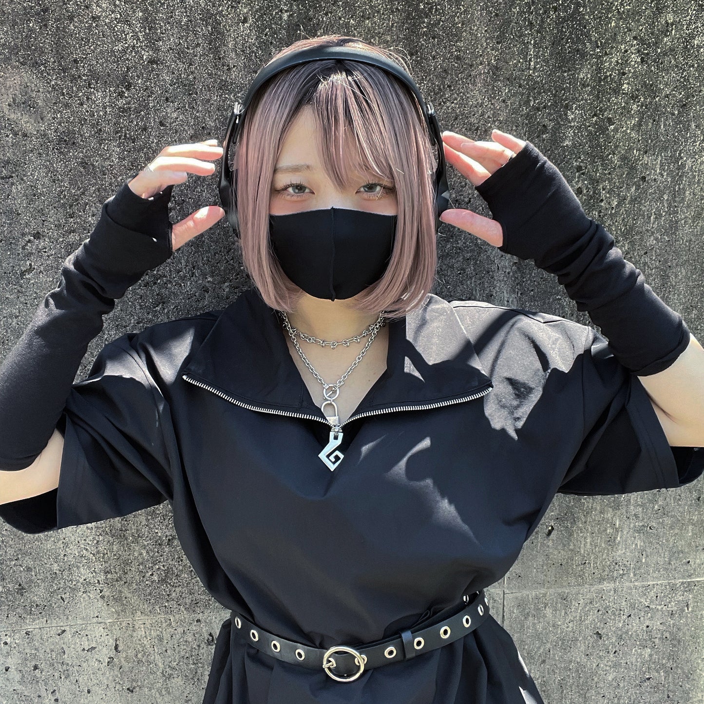 gibous snake heart arm cover