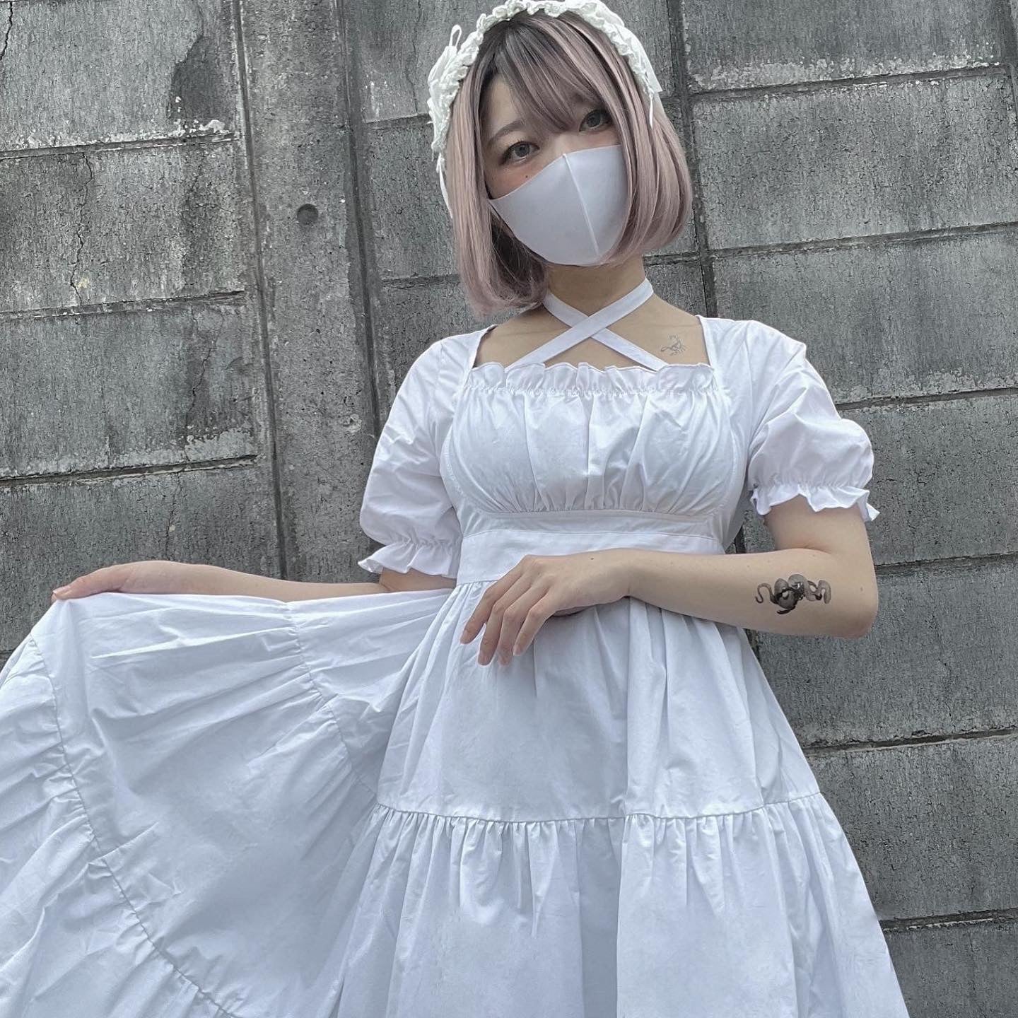 gibous rose cross onepiece white