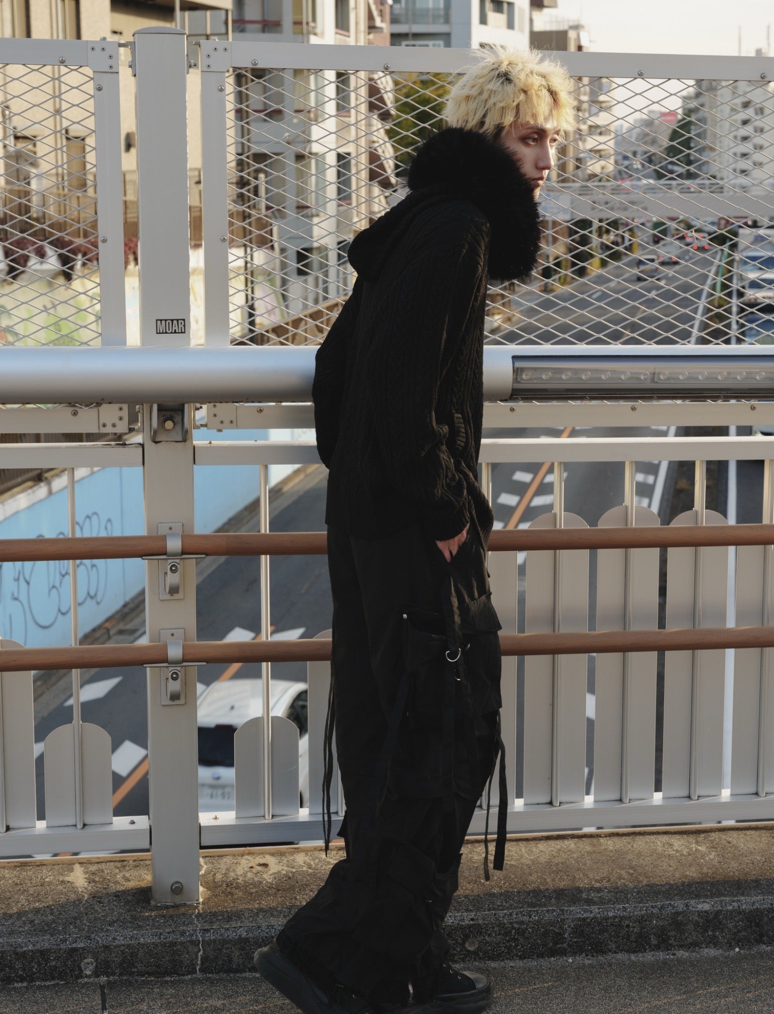 gibous cable knit logo fur hoodie black