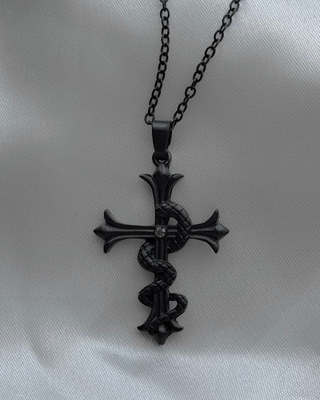【再販】gibous snake cross necklace black