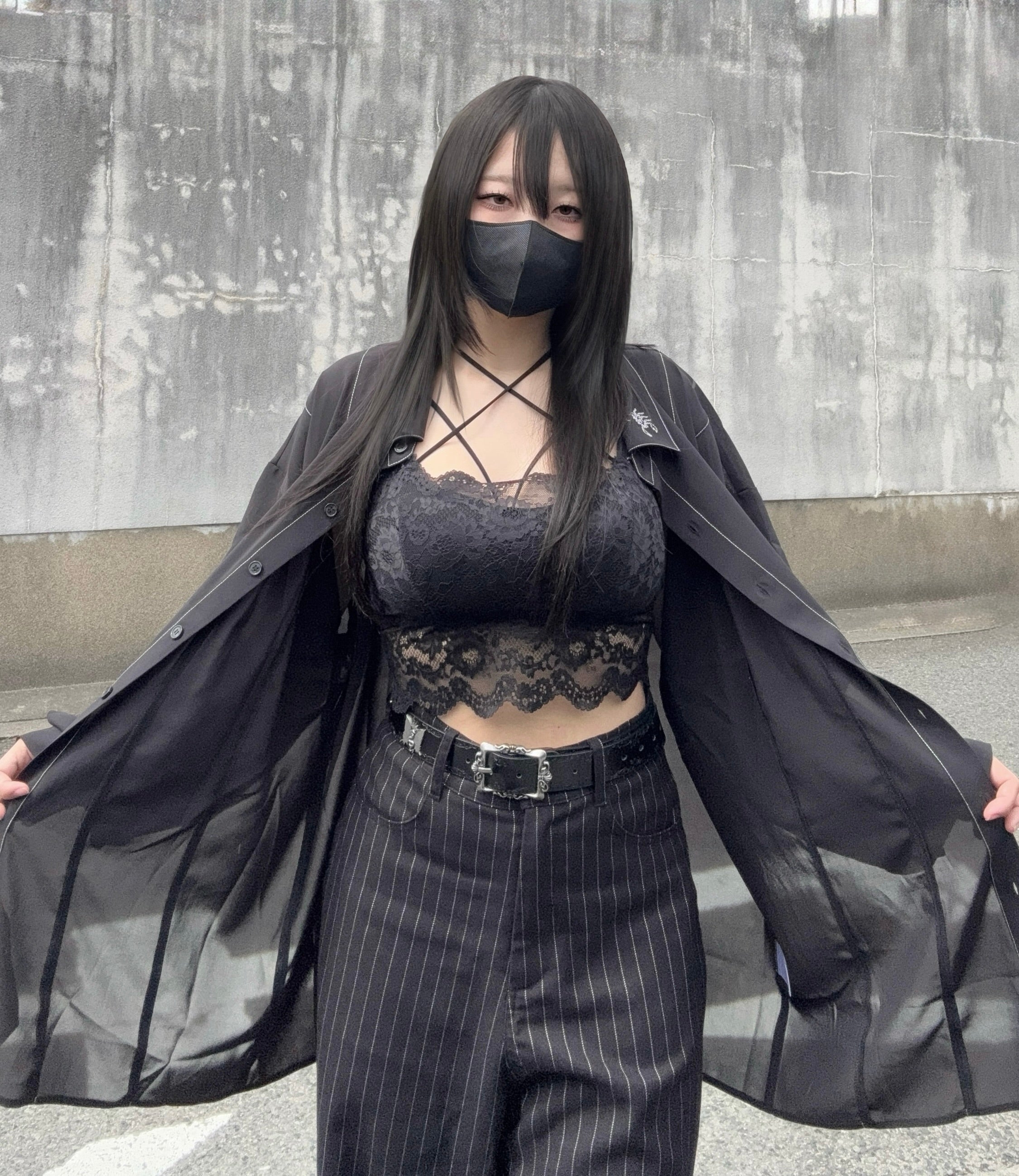 gibous sheer stitch scorpion shirt