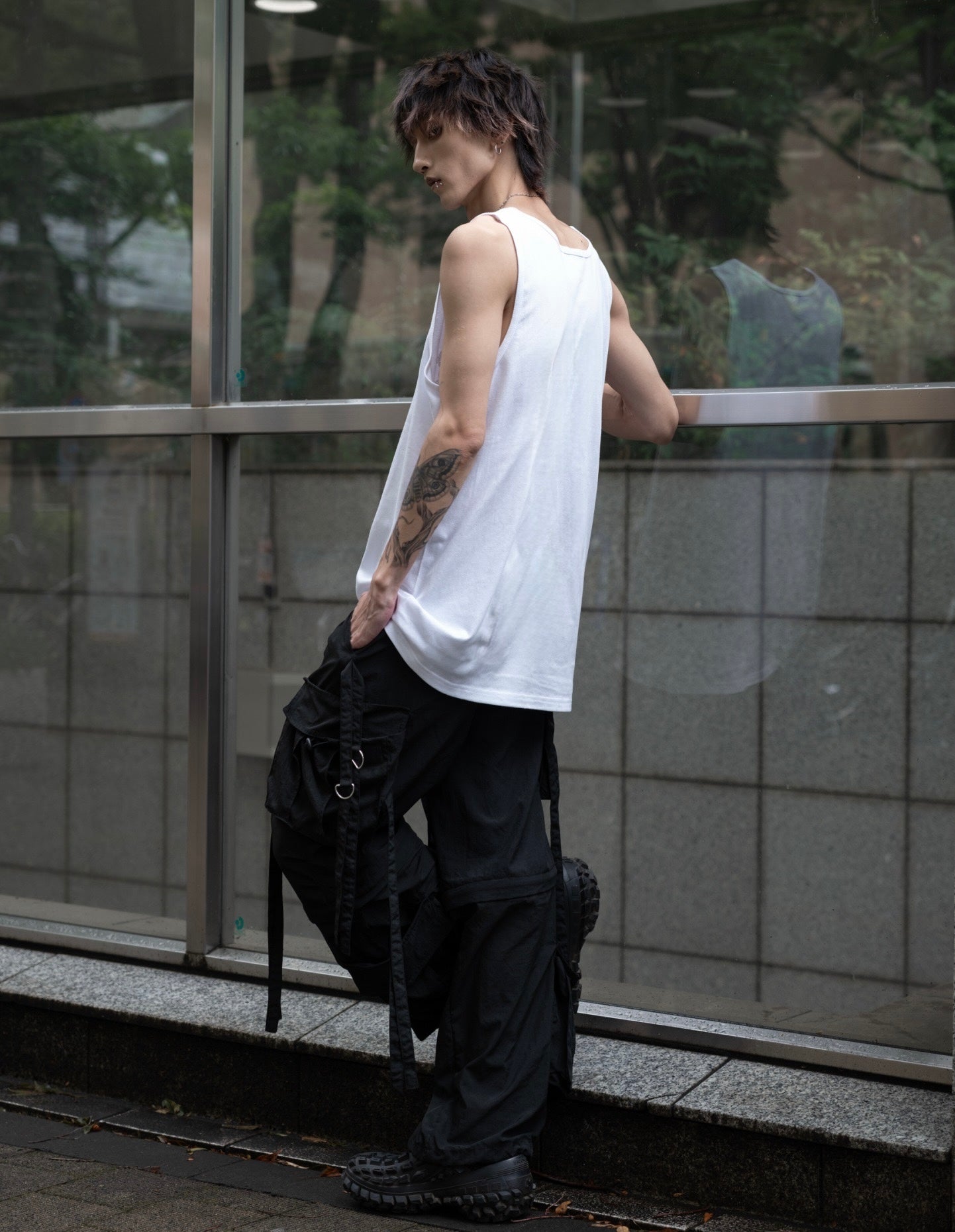 gibous snake cross tanktop white