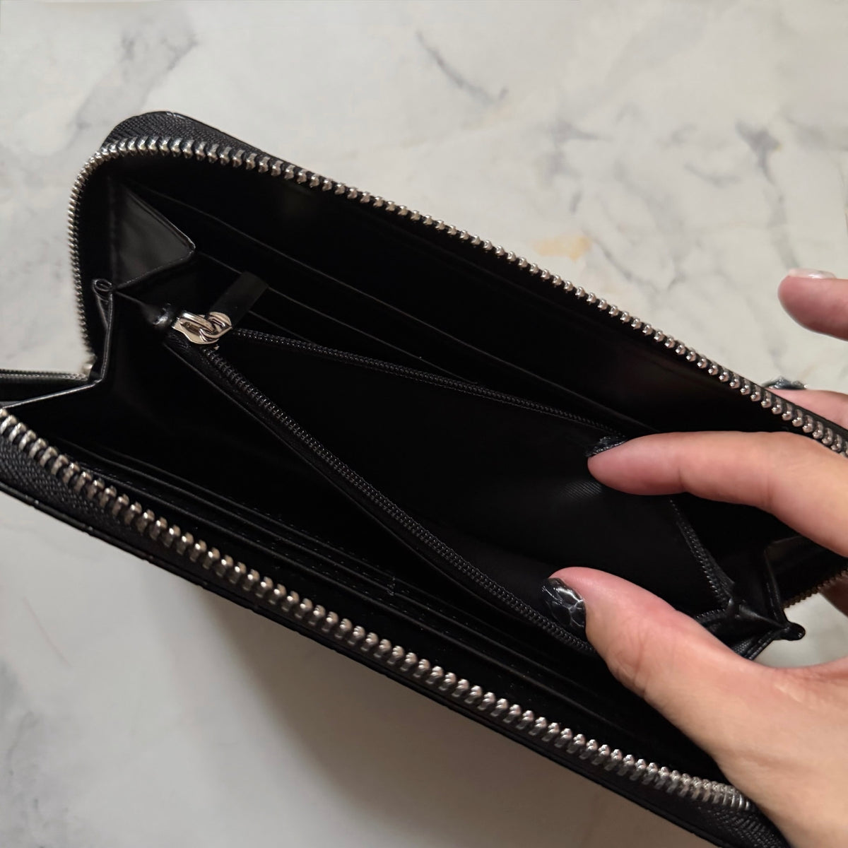 gibous python edge G wallet