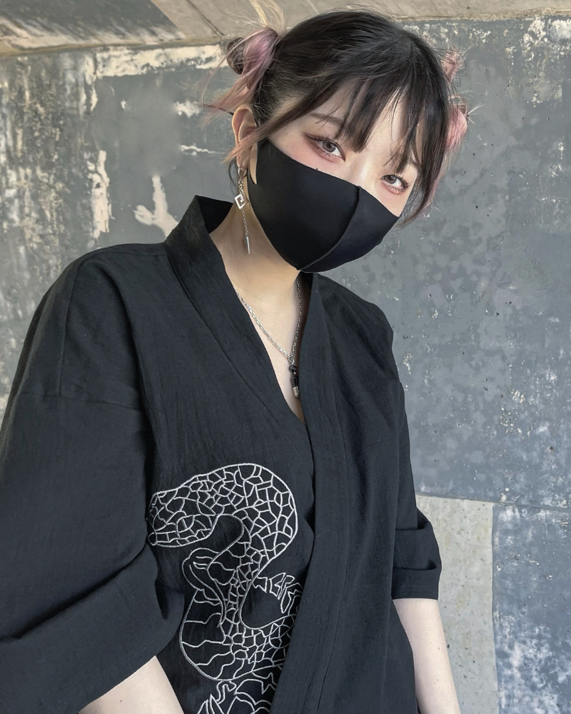 再販】gibous snake scorpion jinbei