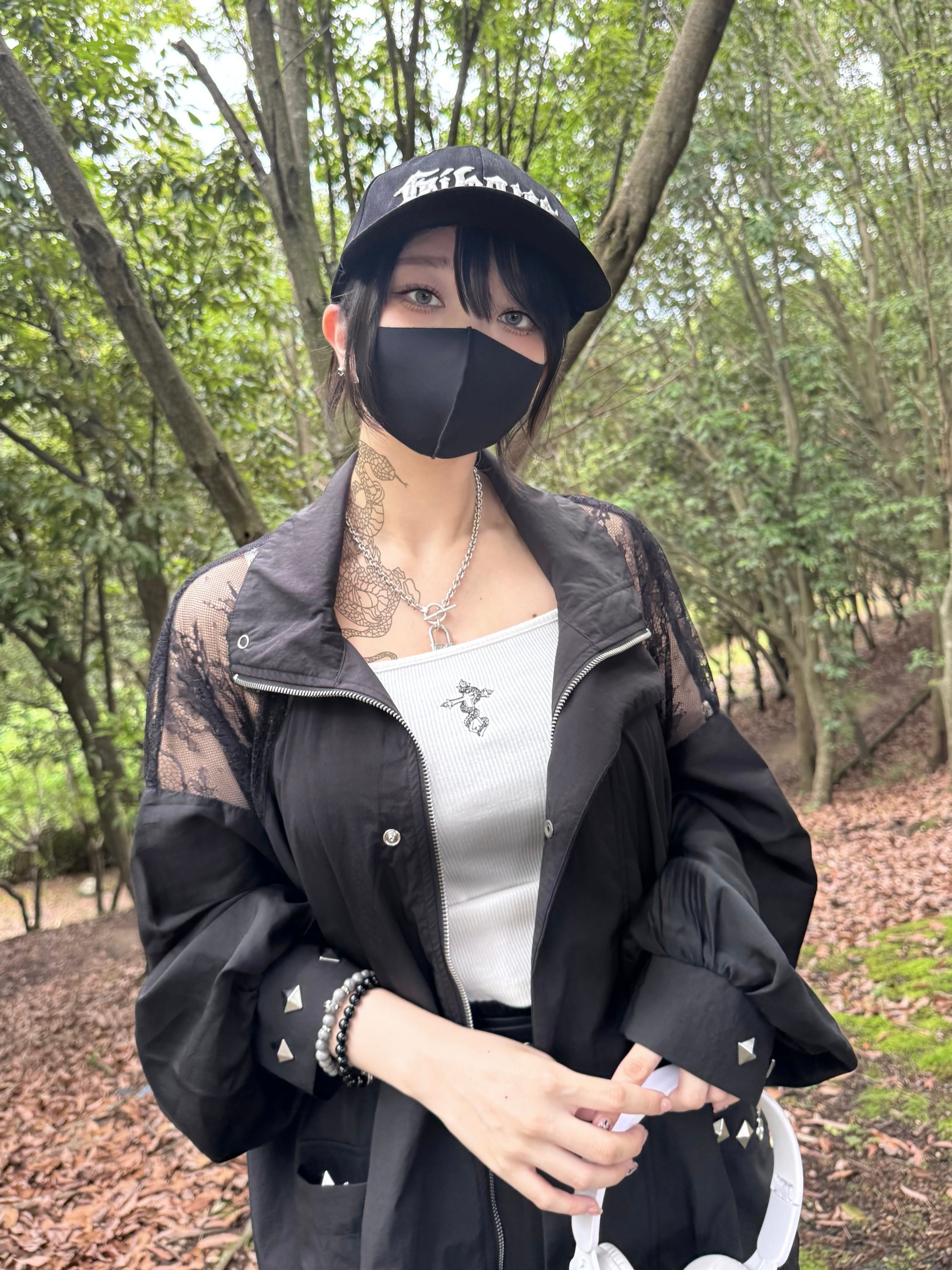gibous gothic logo long bill cap black