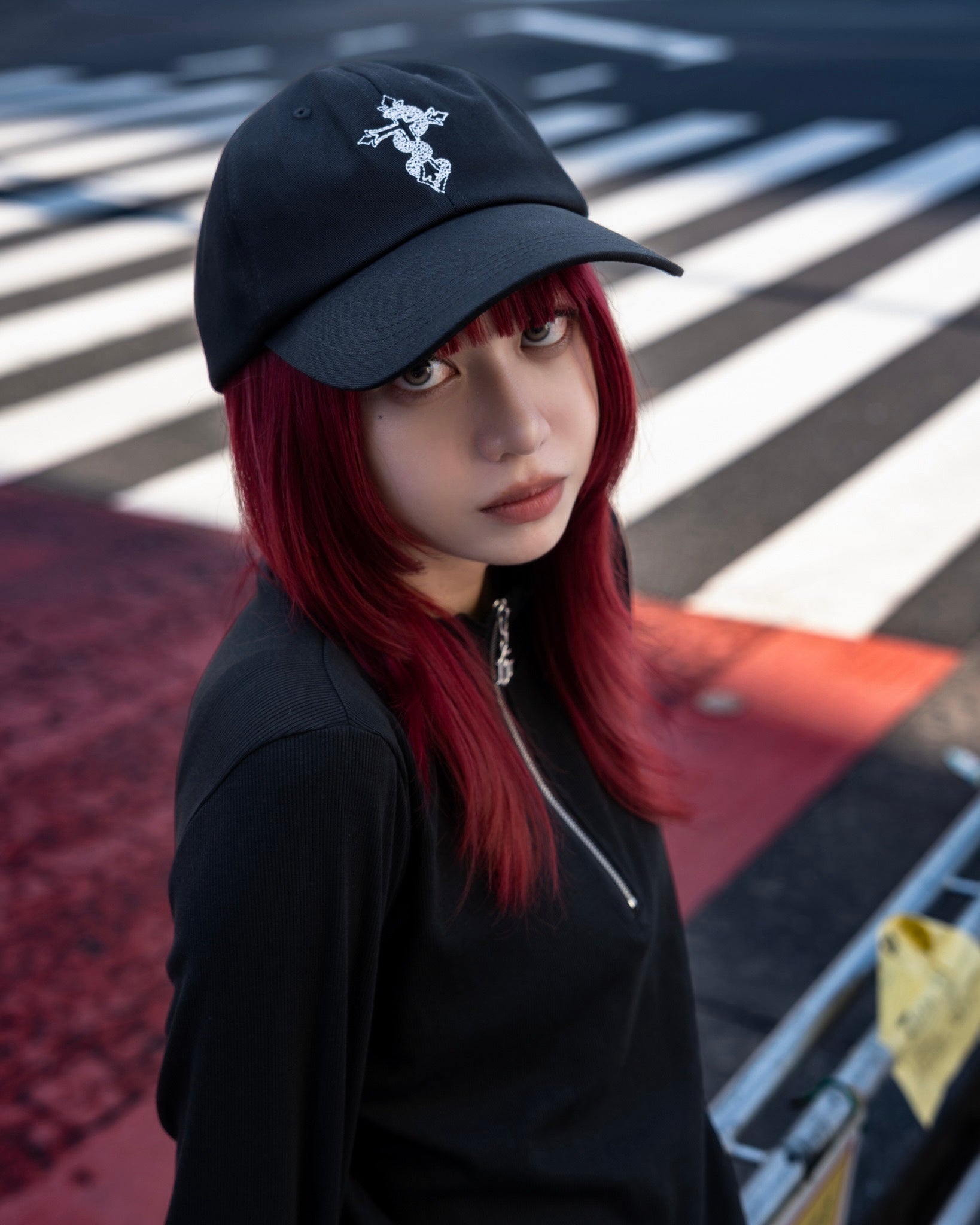 gibous snake cross long bill cap black
