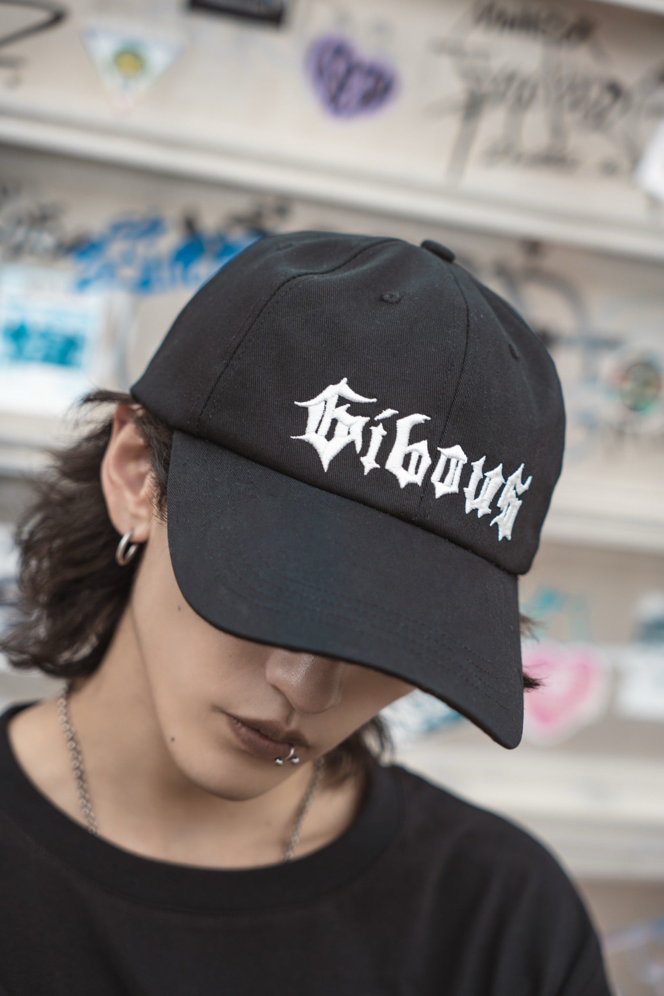 gibous gothic logo long bill cap black