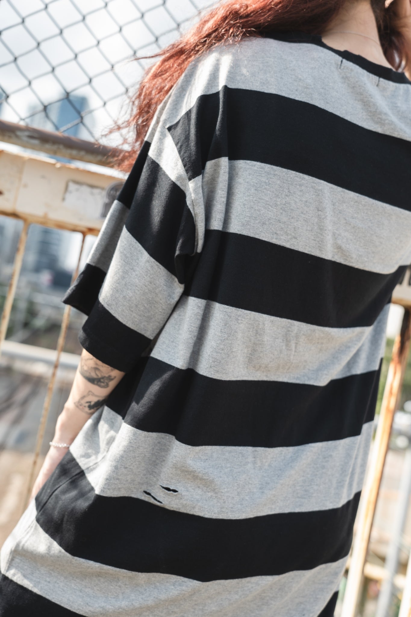 gibous GB border t gray×black