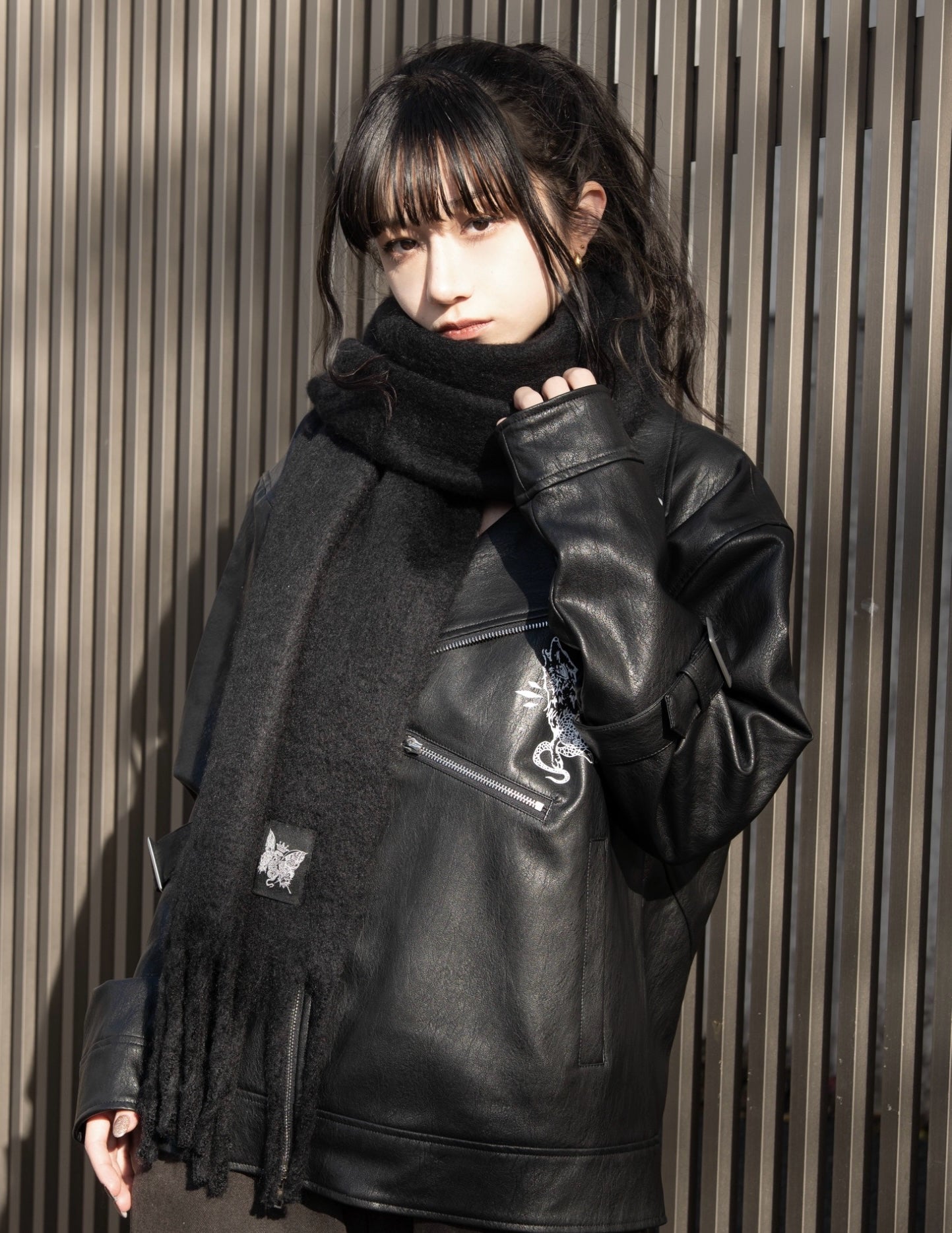 gibous×dependoll うさ耳ファーマフラー gibous×dependoll うさ耳ファーマフラー