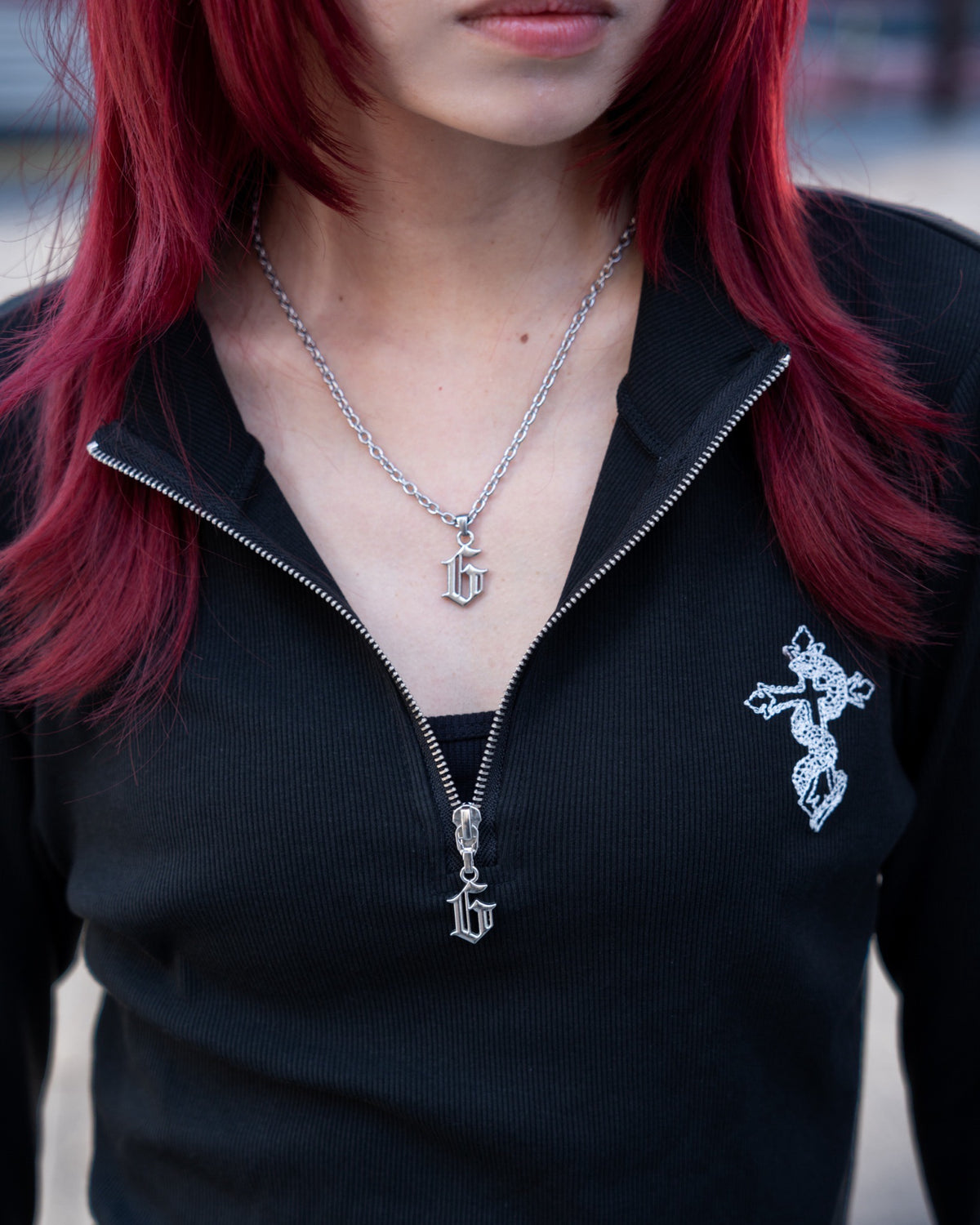 gibous Ｇ necklace