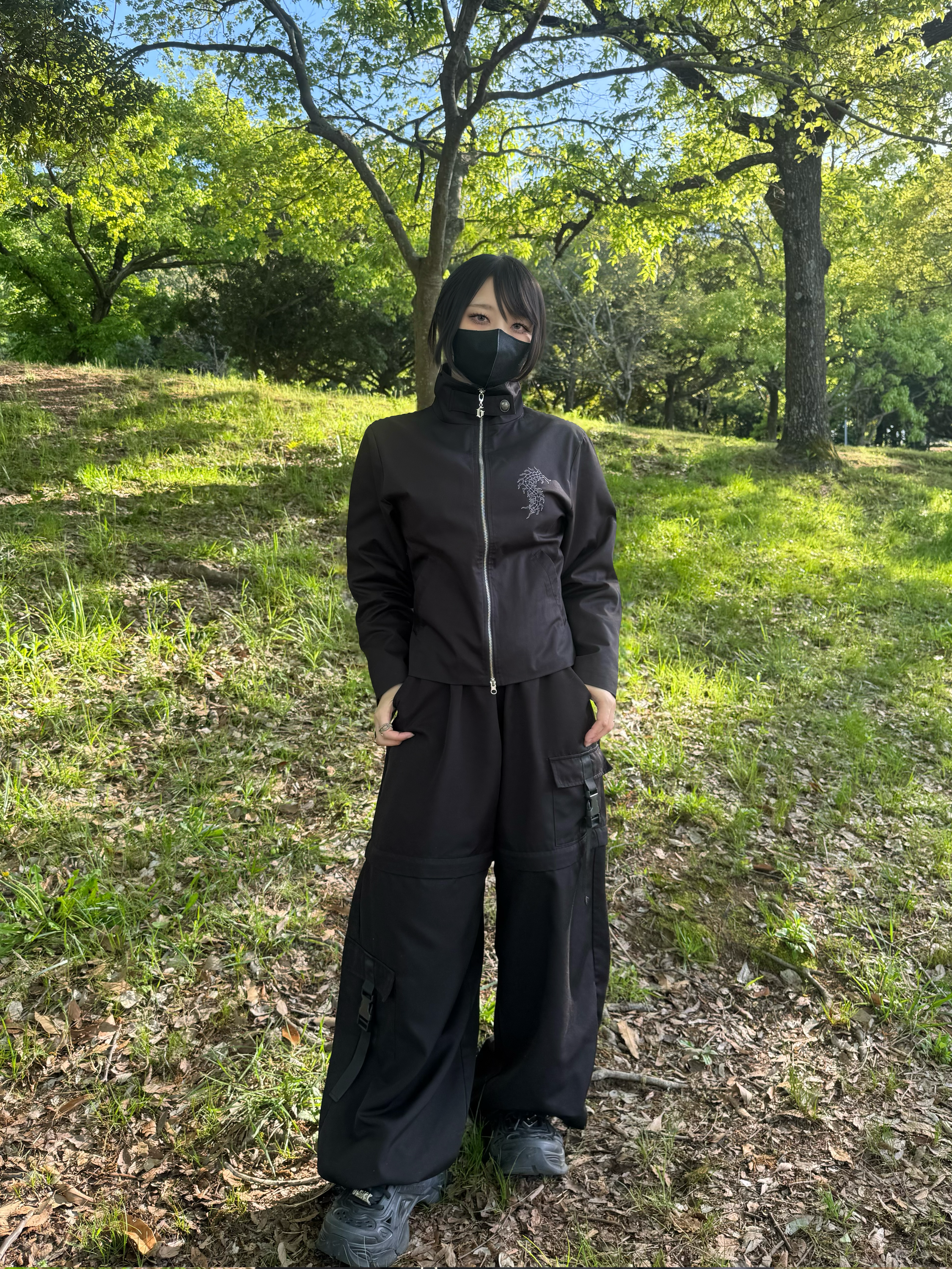 gibous button centipede jacket