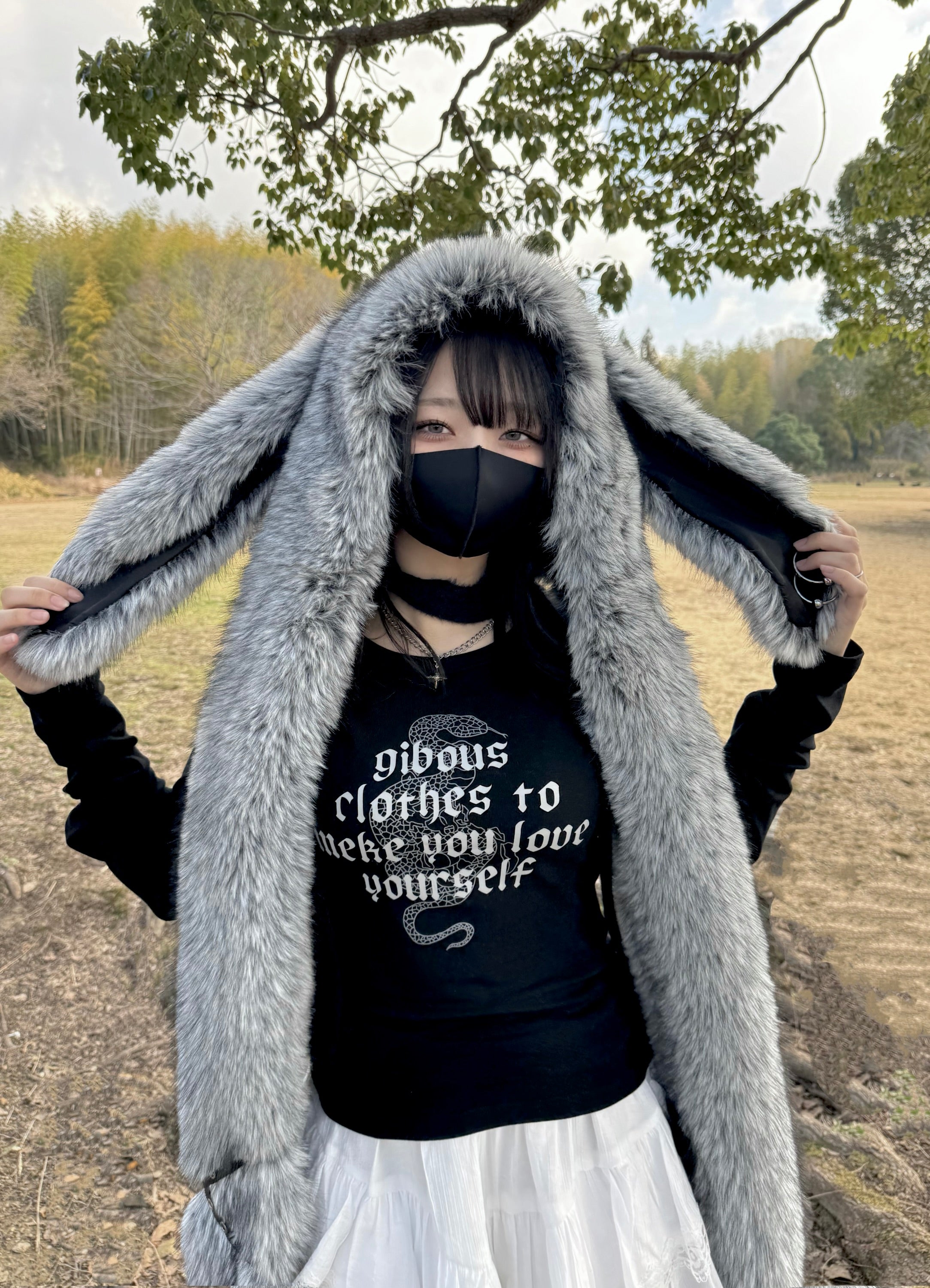 gibous×dependoll rabbit milky fur muffler