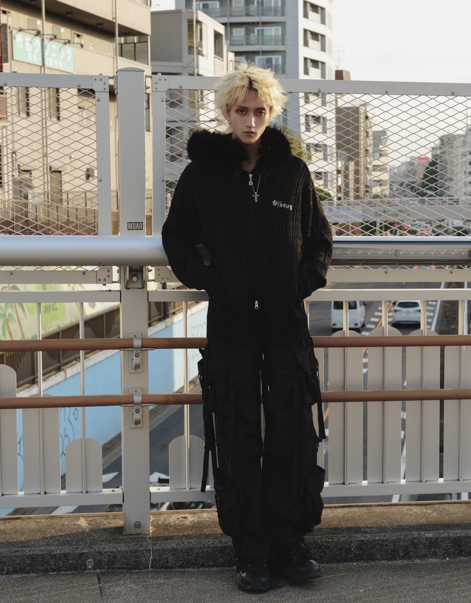 gibous cable knit logo fur hoodie black