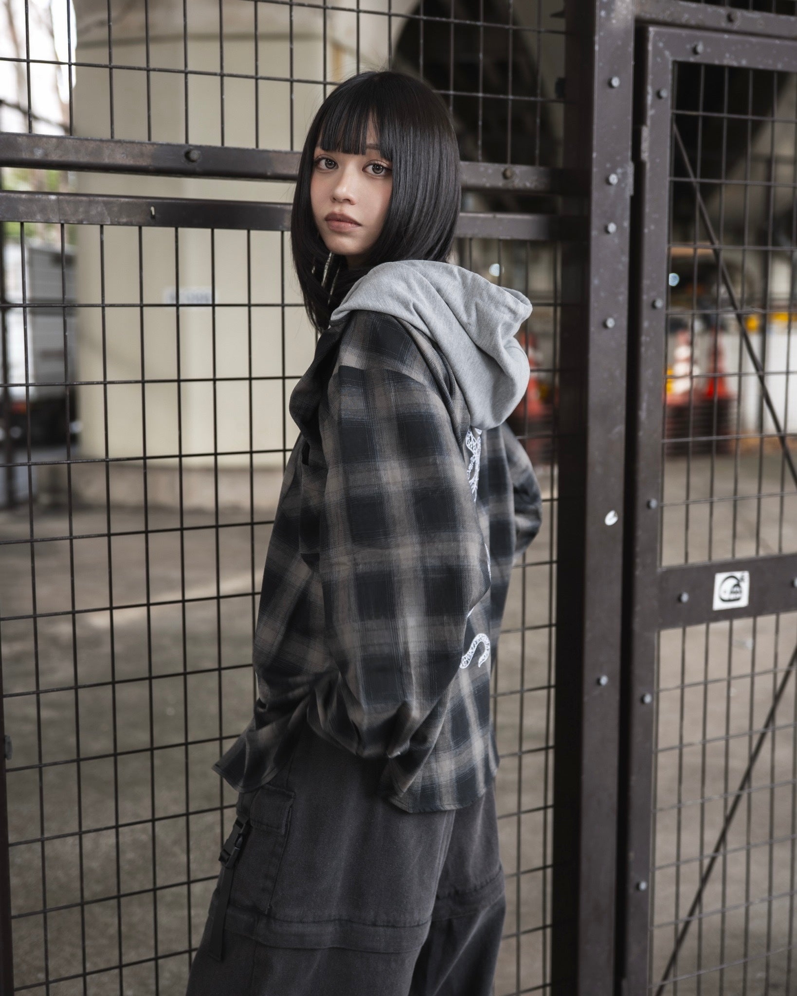 【再販】gibous snake scorpion check shirt hoodie