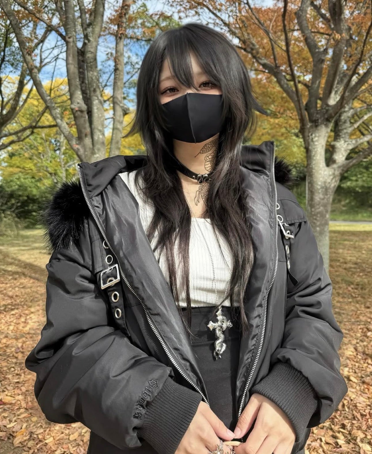 gibous snake cross pierce stock necklace silver