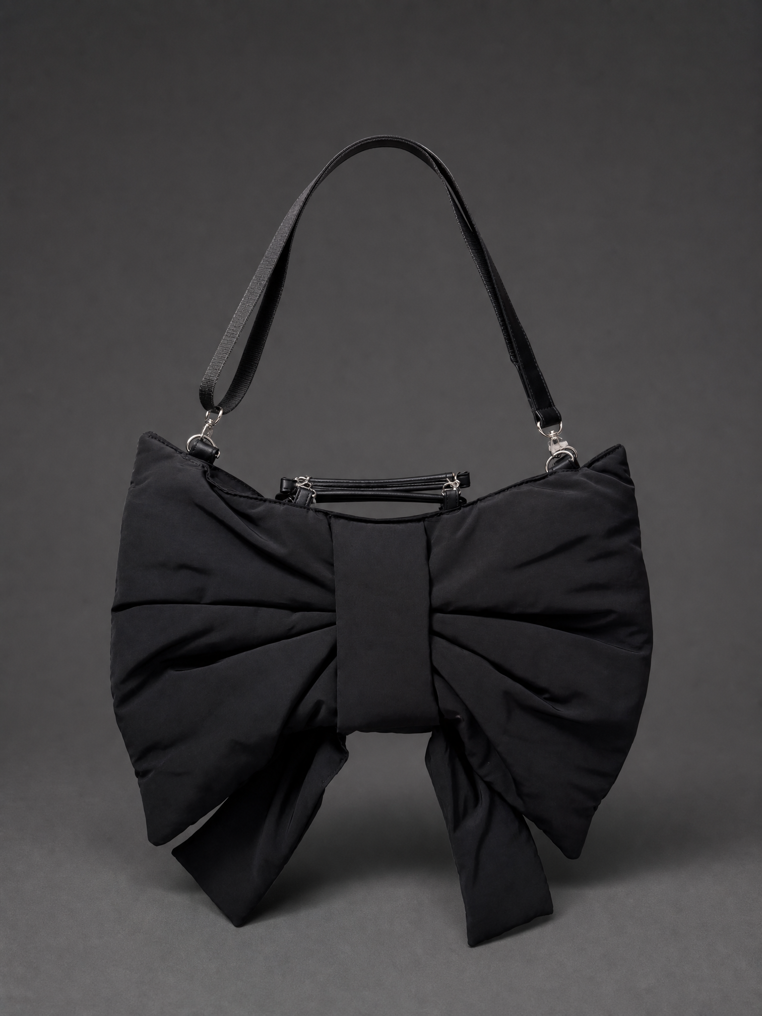 gibous snake scorpion ribbon bag