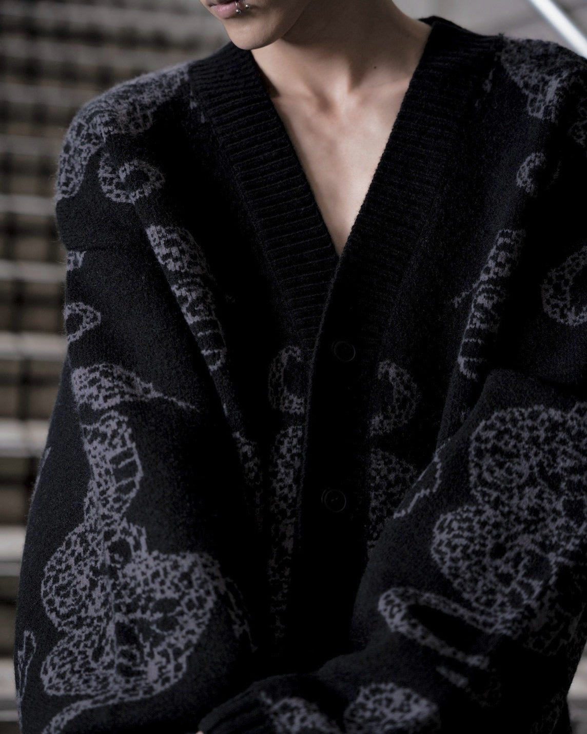 gibous snake scorpion pattern cardigan